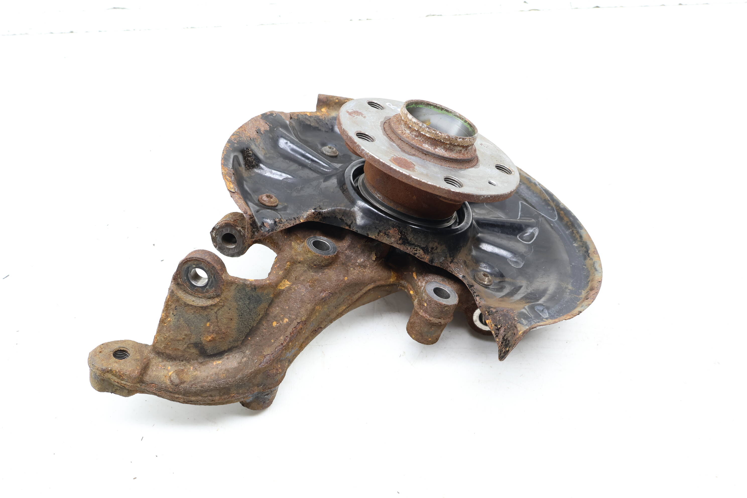 Spindle Knuckle W/ Wheel Bearing 5Q0505436F