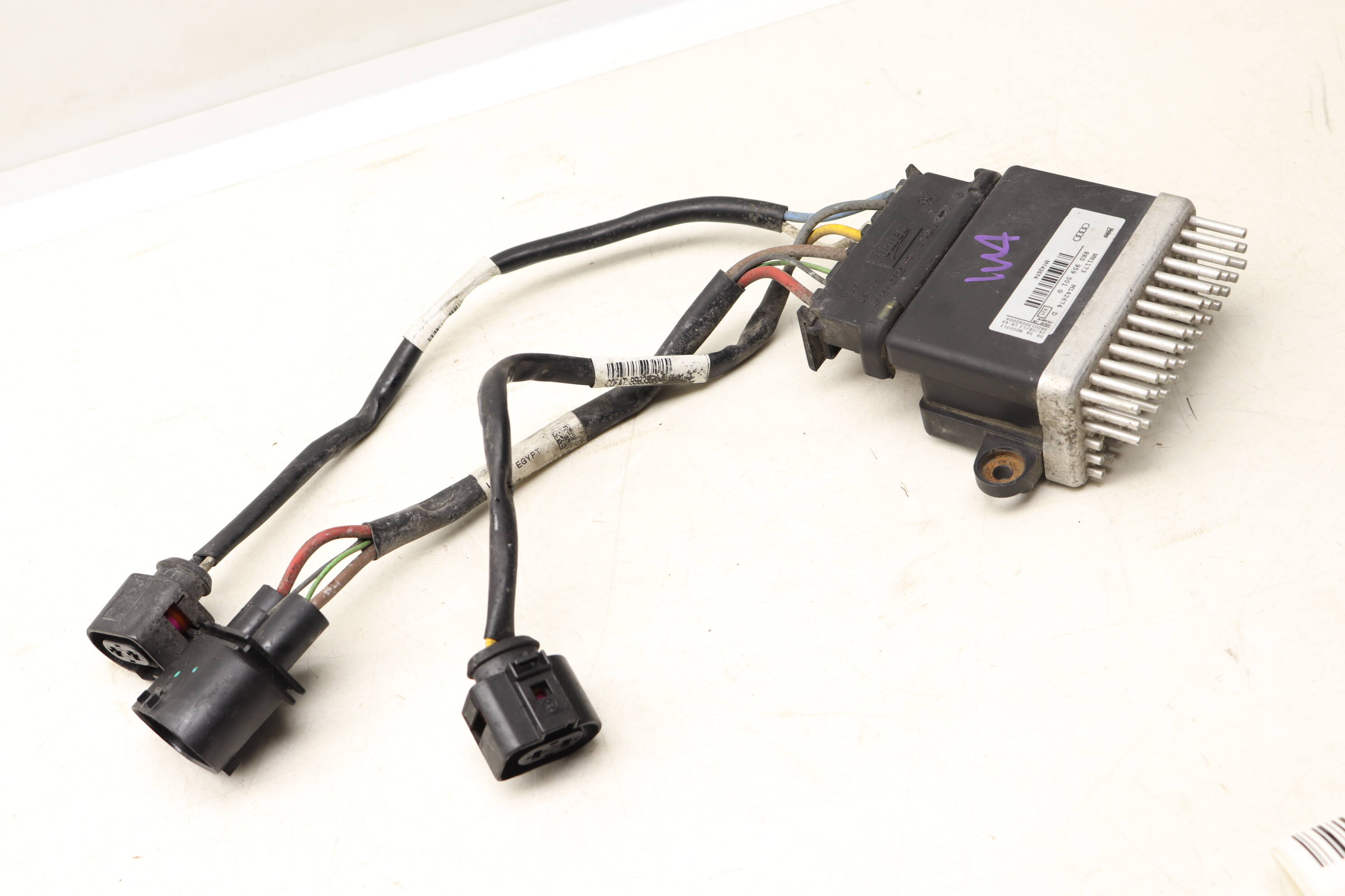 Audi a4 fan outlet control module replacement