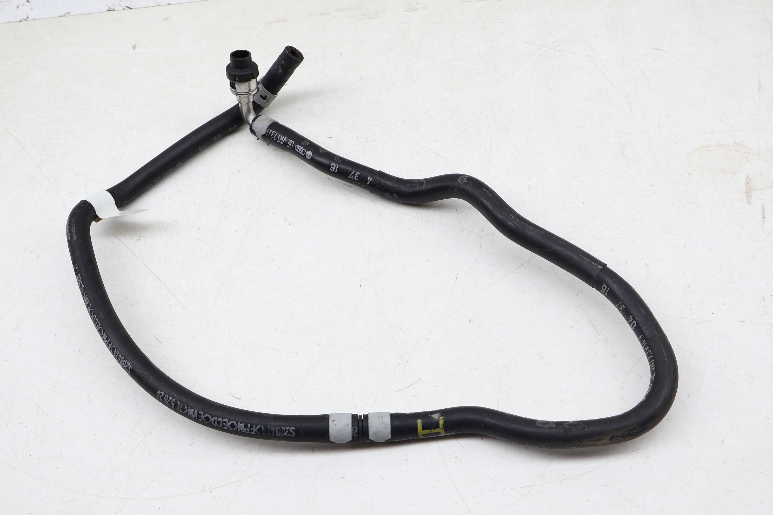 Fuel Line / Hose 06K133986AF