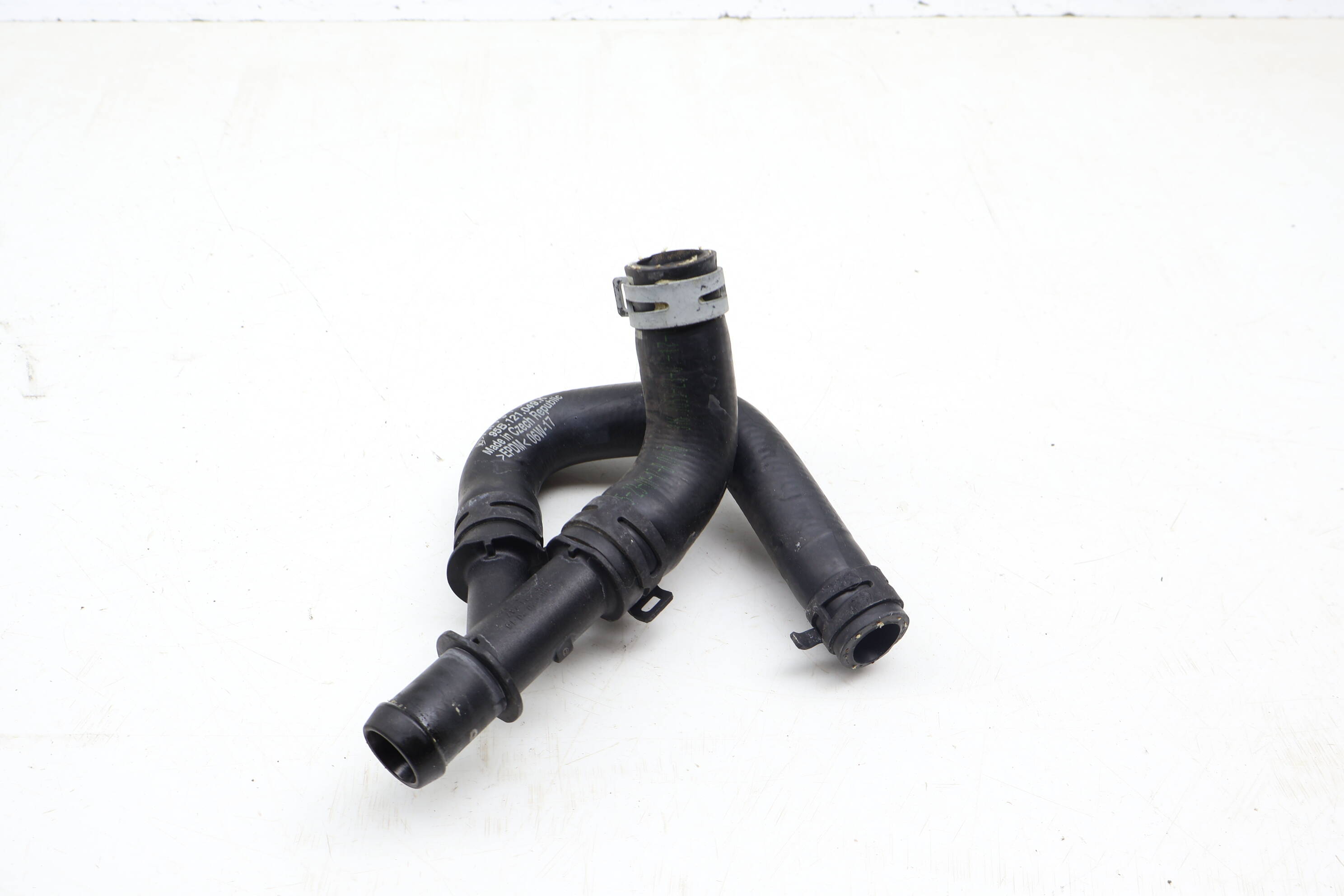 Coolant Hose / Tube 95B121049K