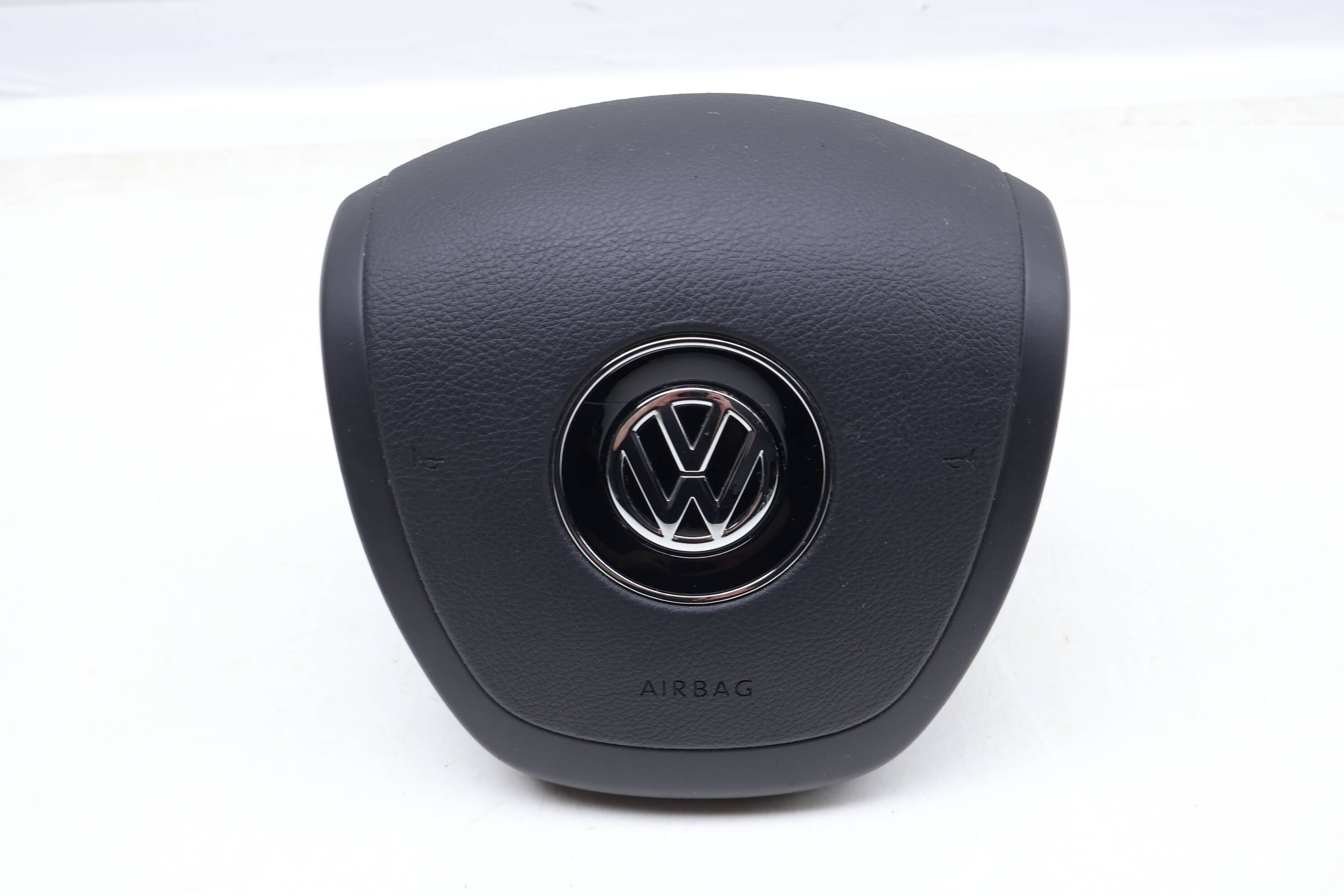 Steering Wheel Airbag / Air Bag 7P6880201K