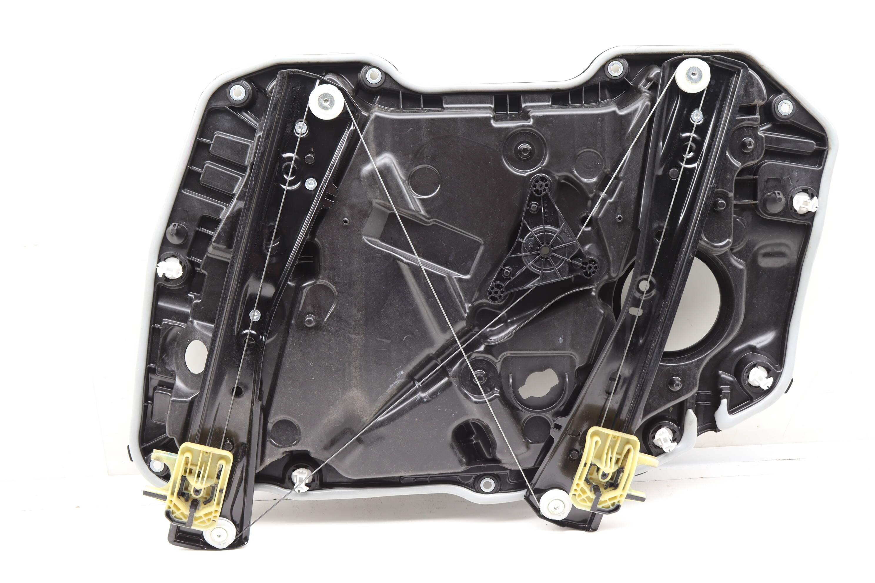 Door Panel / Window Regulator Assembly 51337497103