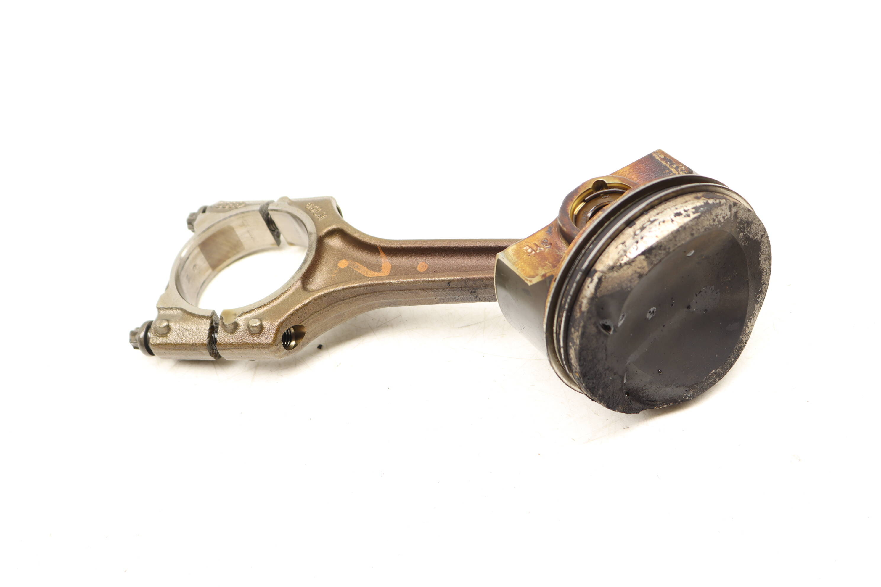 Piston / Connecting Rod 06L107065AS