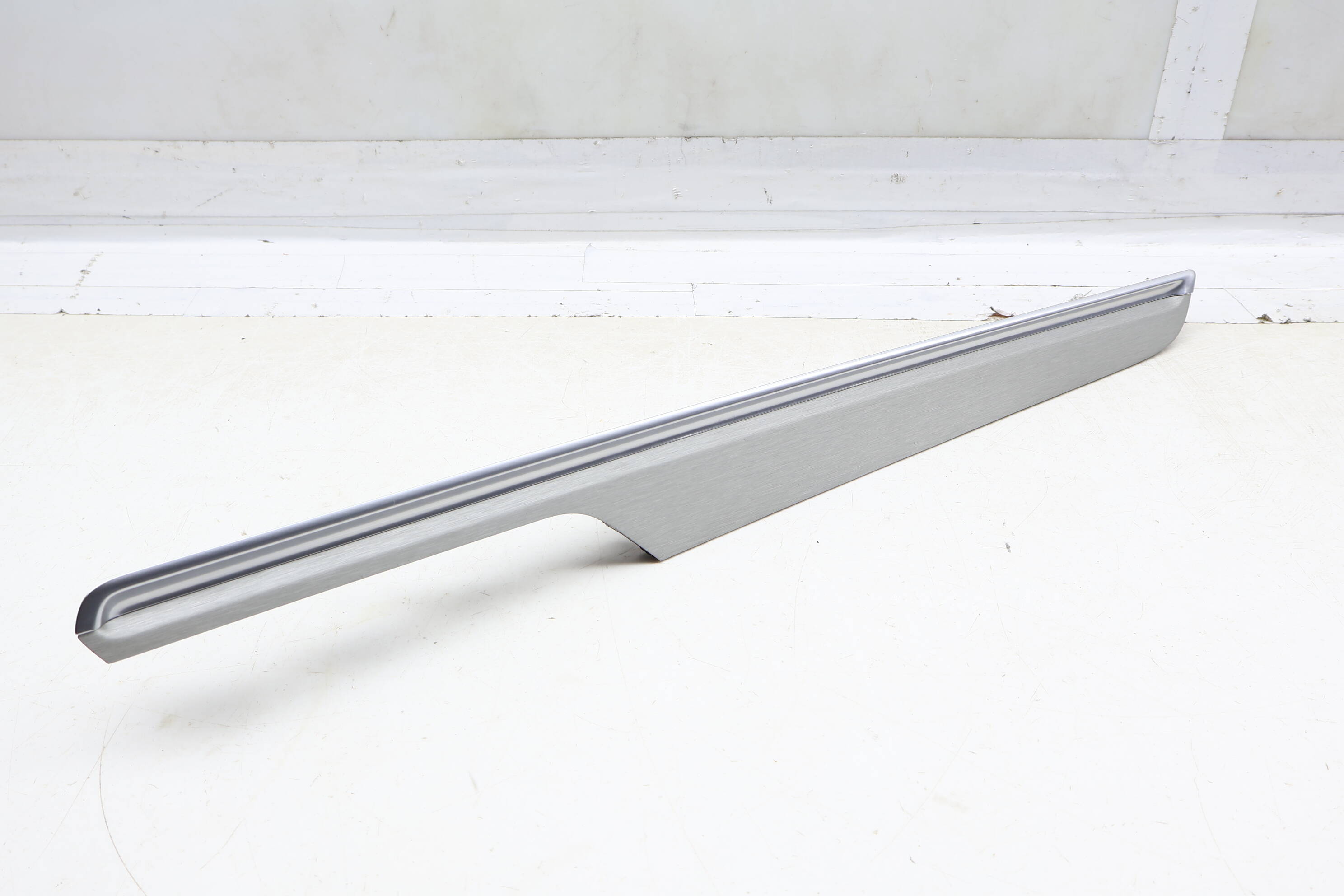 Door Panel Trim / Molding 95B867062E