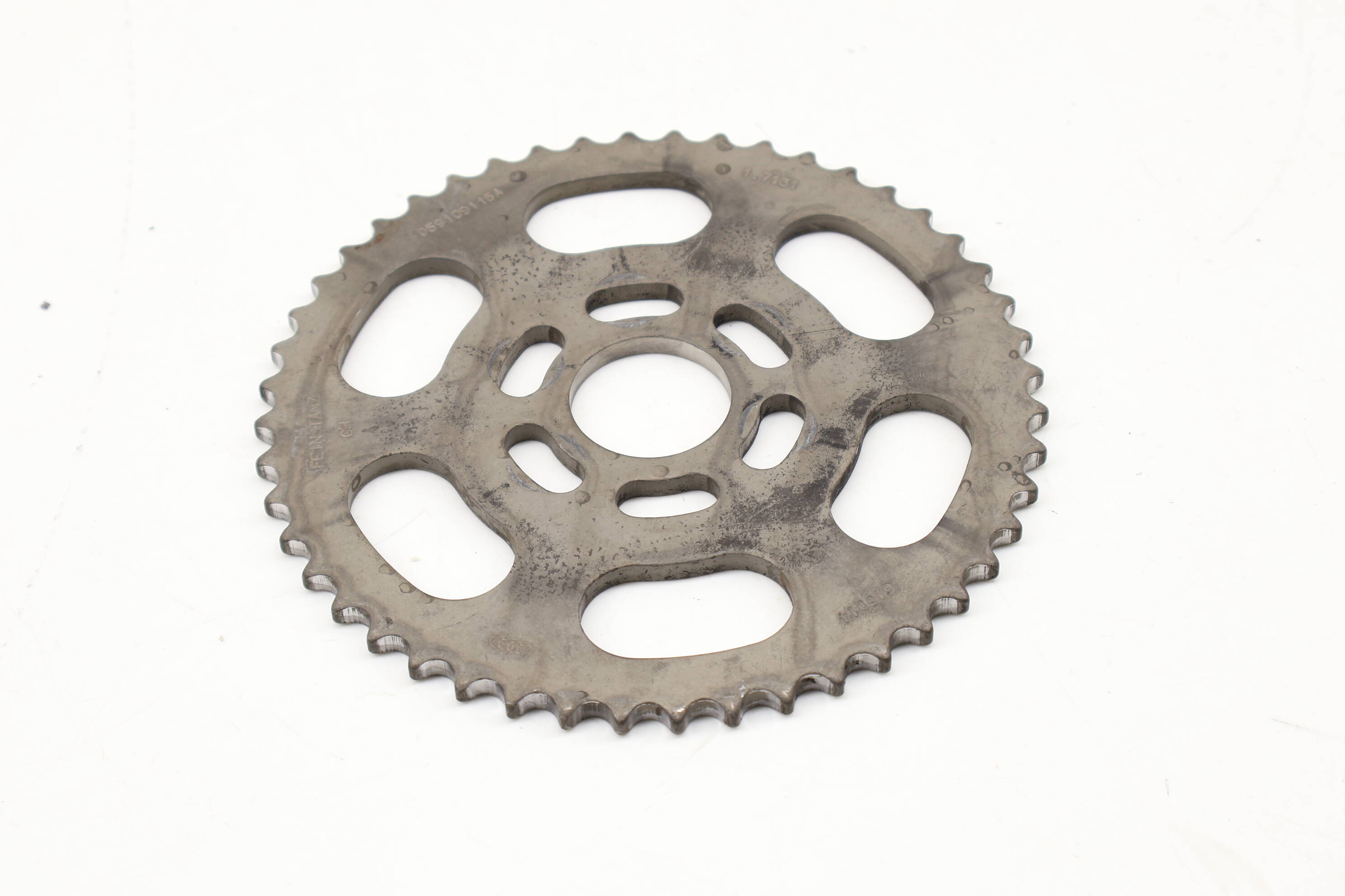 Timing Chain Gear / Sprocket 059109116A