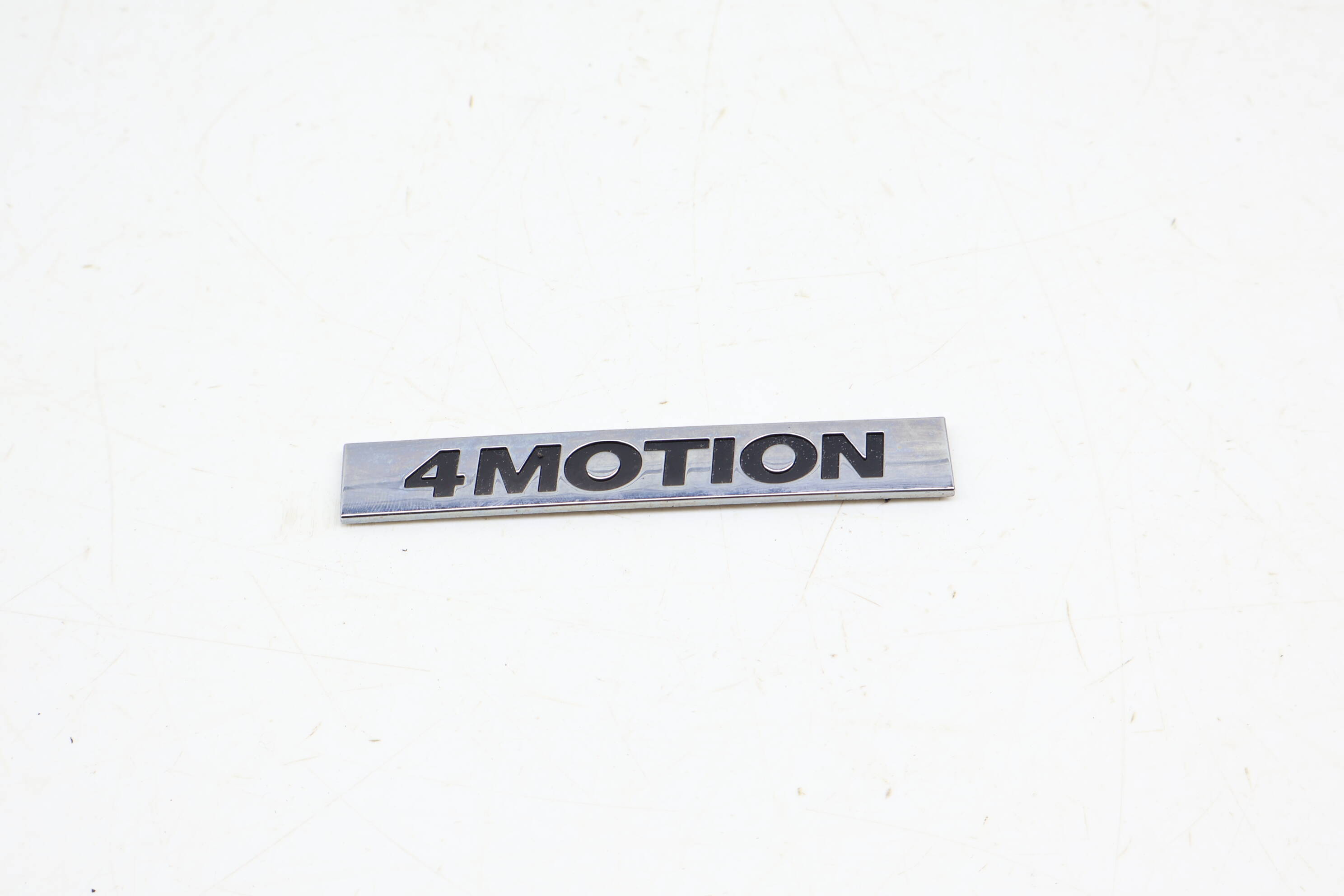 4Motion Emblem / Badge 5K0853675S