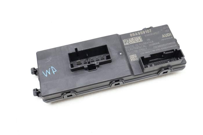 Trunk / Liftgate Control Module 89A959107 main product photo