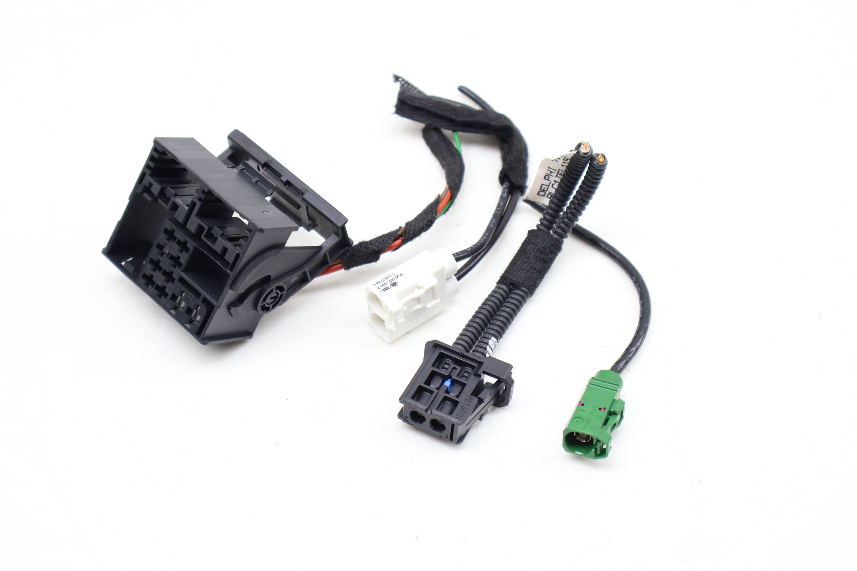 Radio Tuner Amplifier / Amp Wiring Harness Connector Set