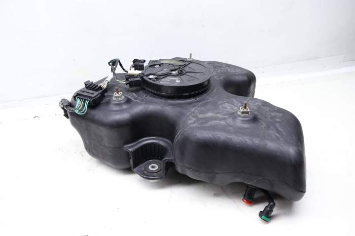 Diesel Exhaust Fluid Tank / Def Reservoir (Active) 16197286131 main product photo