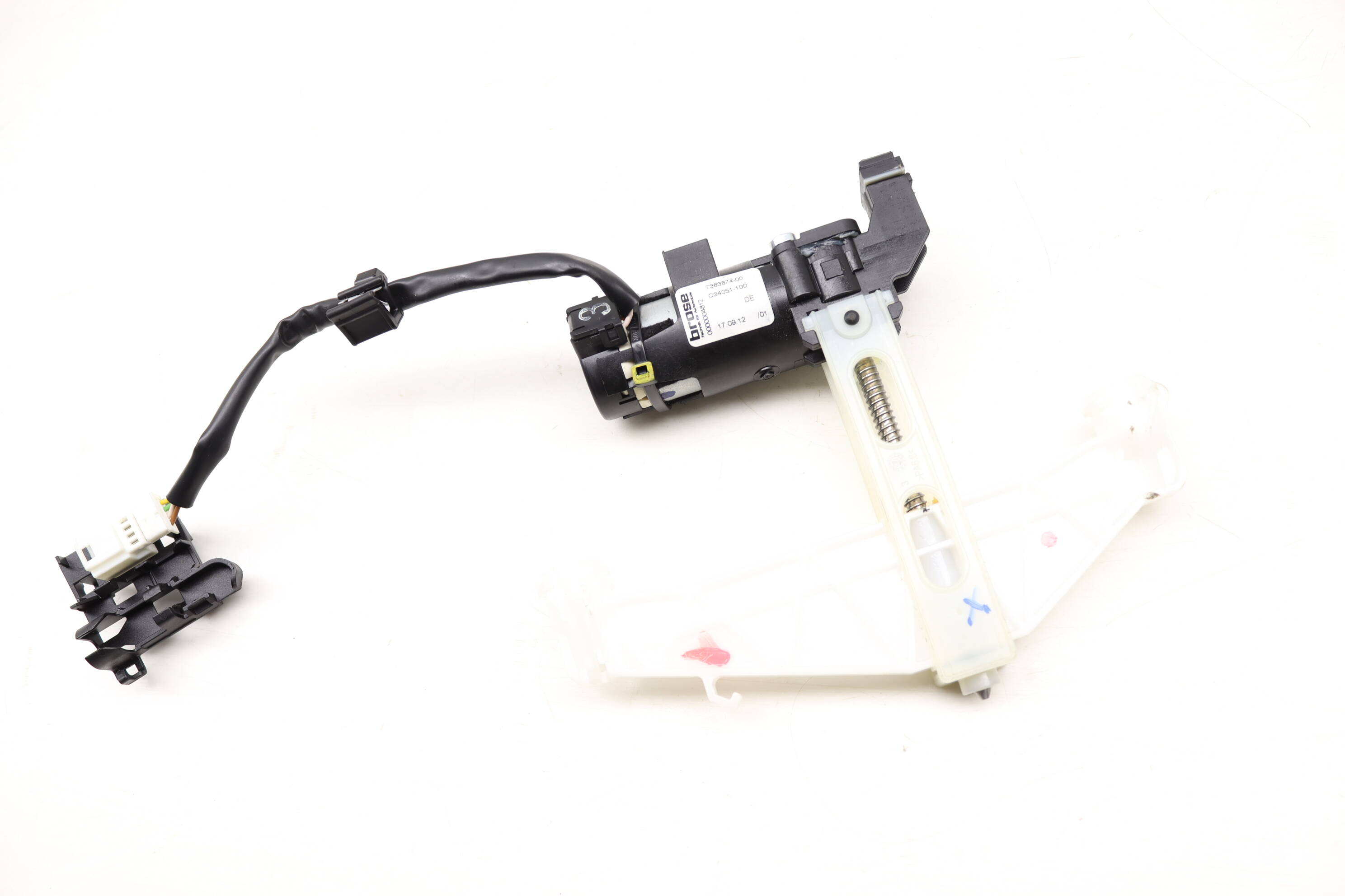 Vertical&#x20;Headrest&#x20;Seat&#x20;Motor&#x20;52107363874