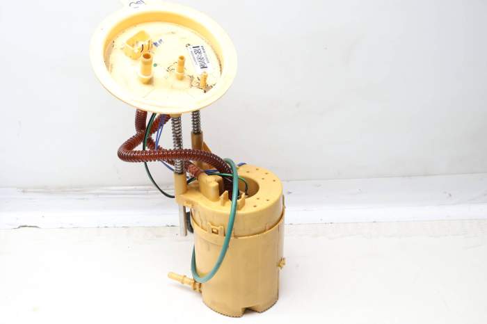 Diesel In-Tank Fuel Pump Assembly 16117216526 main product photo