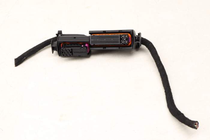 Air Suspension Leveling Module Wiring Harness / Connector Set main product photo