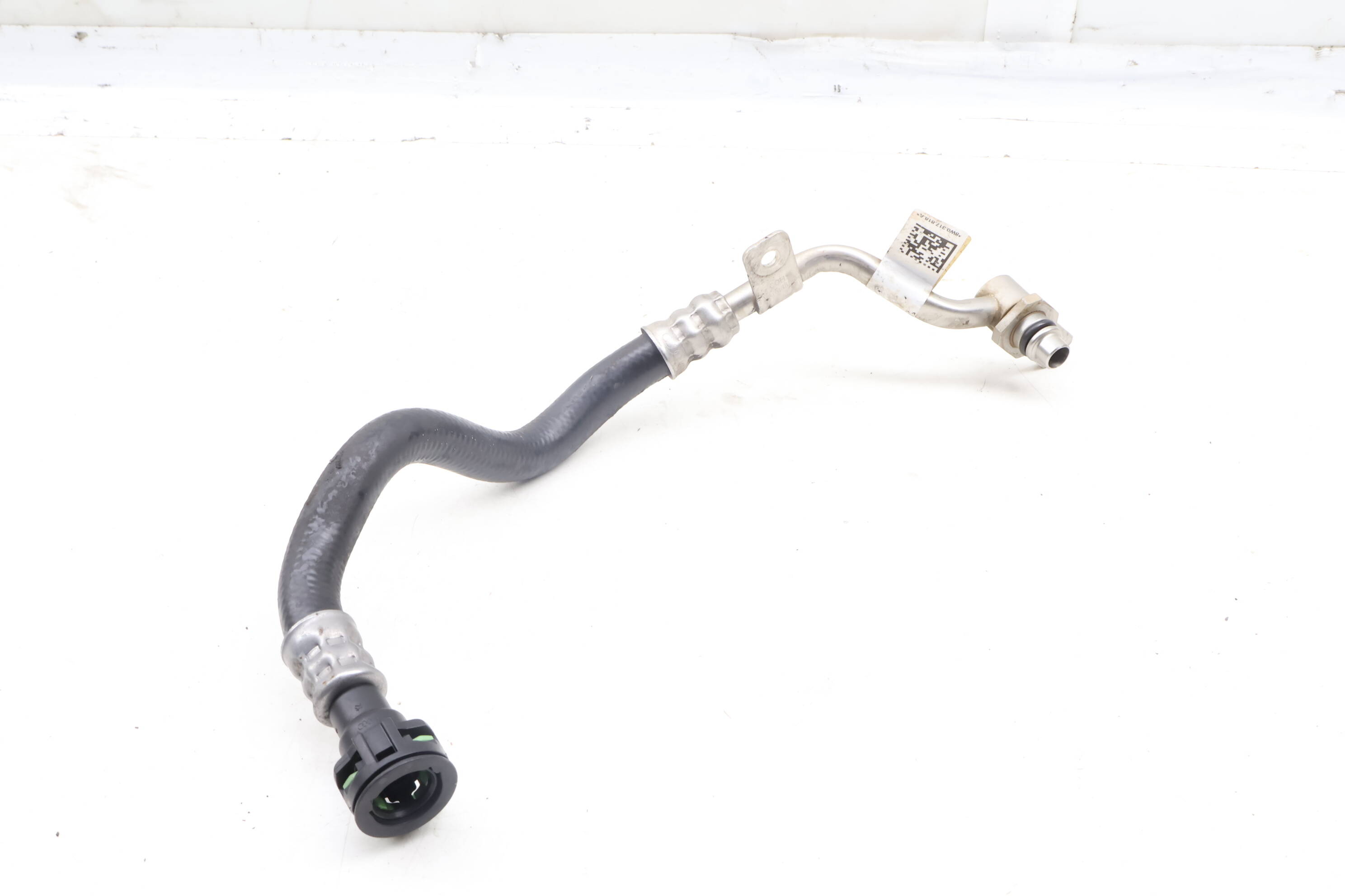 Transmission Cooler Pipe / Line 8W0317818A