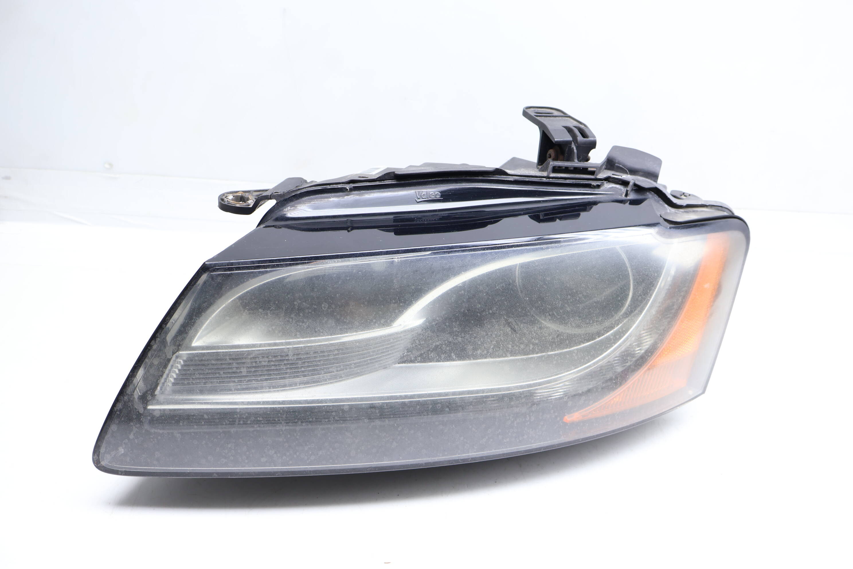 Hid Bi-Xenon Headlight / Headlamp 8T0941003AQ