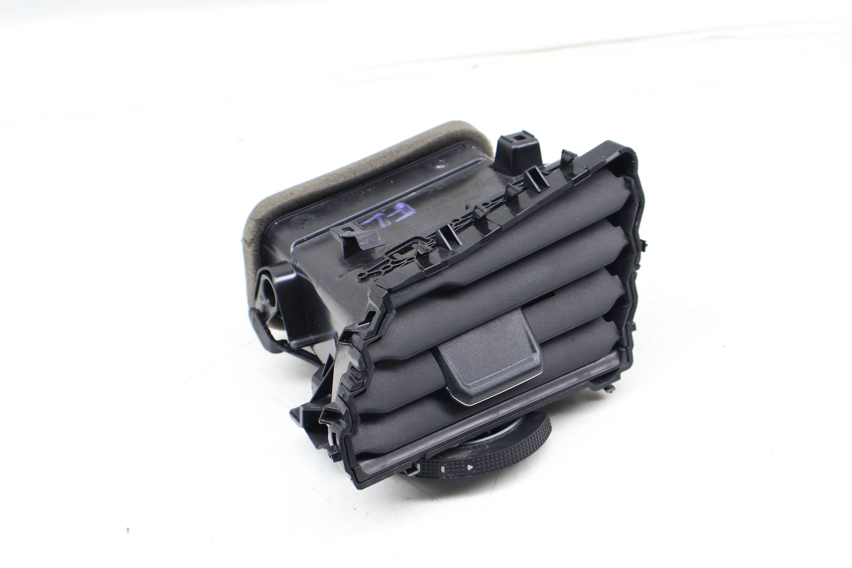 Dash Air Vent 5NN819709