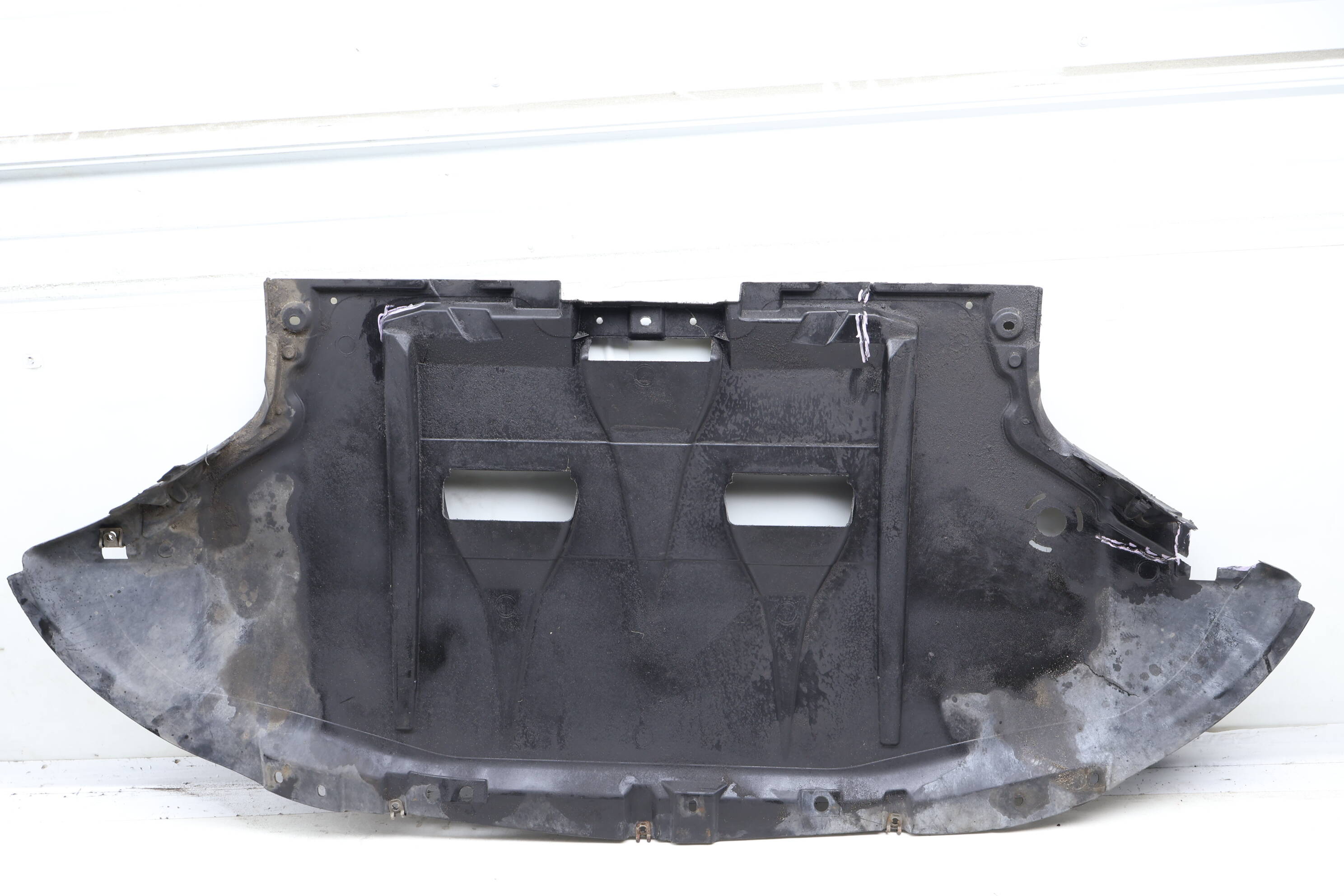Belly Pan / Skid Plate / Sound Baffle 8E0863821AL
