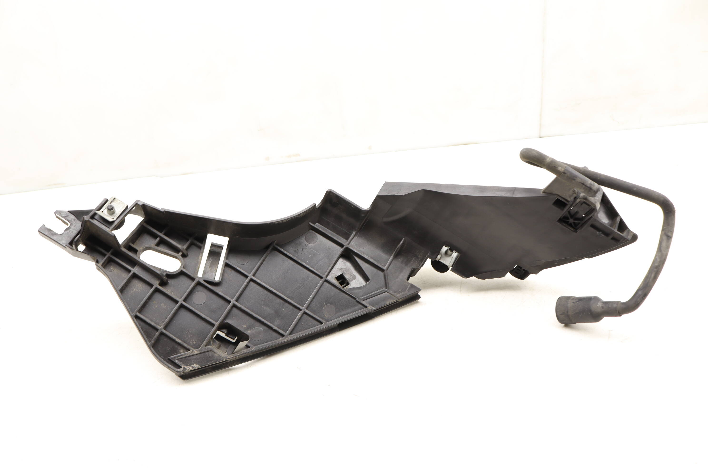 Audi Left Headlight Mount / Bracket 4G8941453A