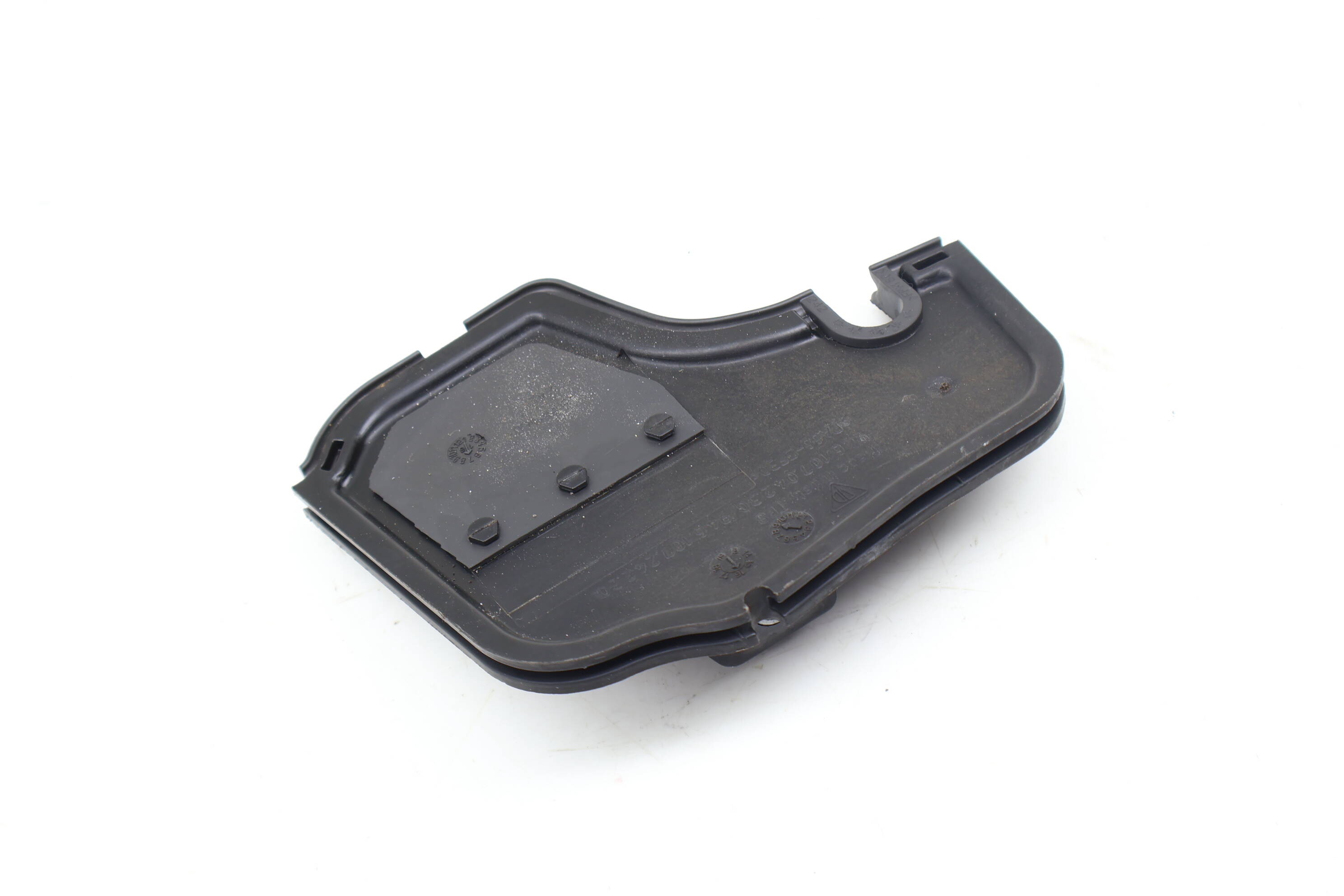 Engine Oil Filler Plate / Cover 94610724230