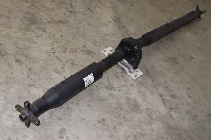 Driveshaft / Propeller Shaft 2224101803 main product photo