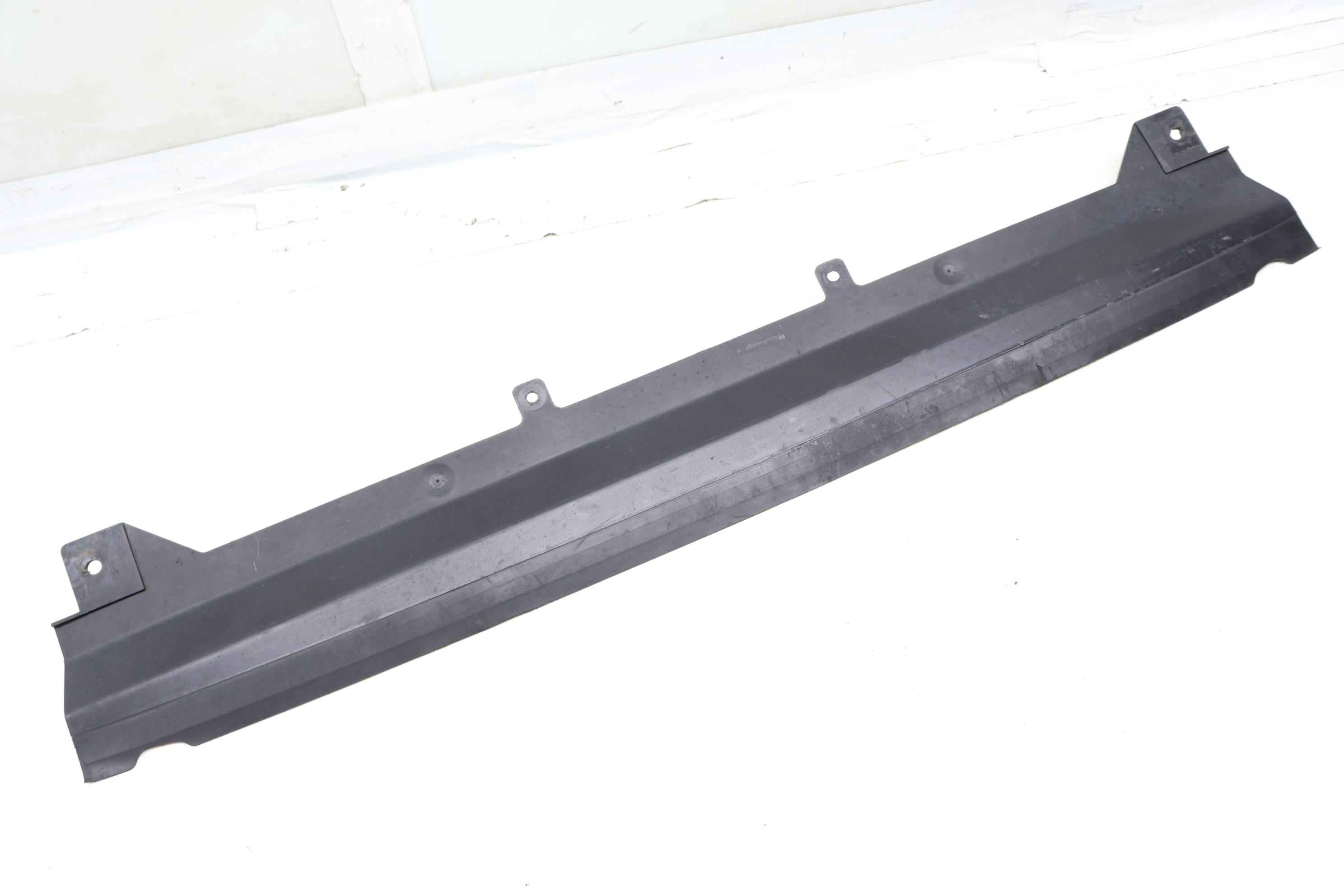 Lower Core Support Air Guide 4L0121292