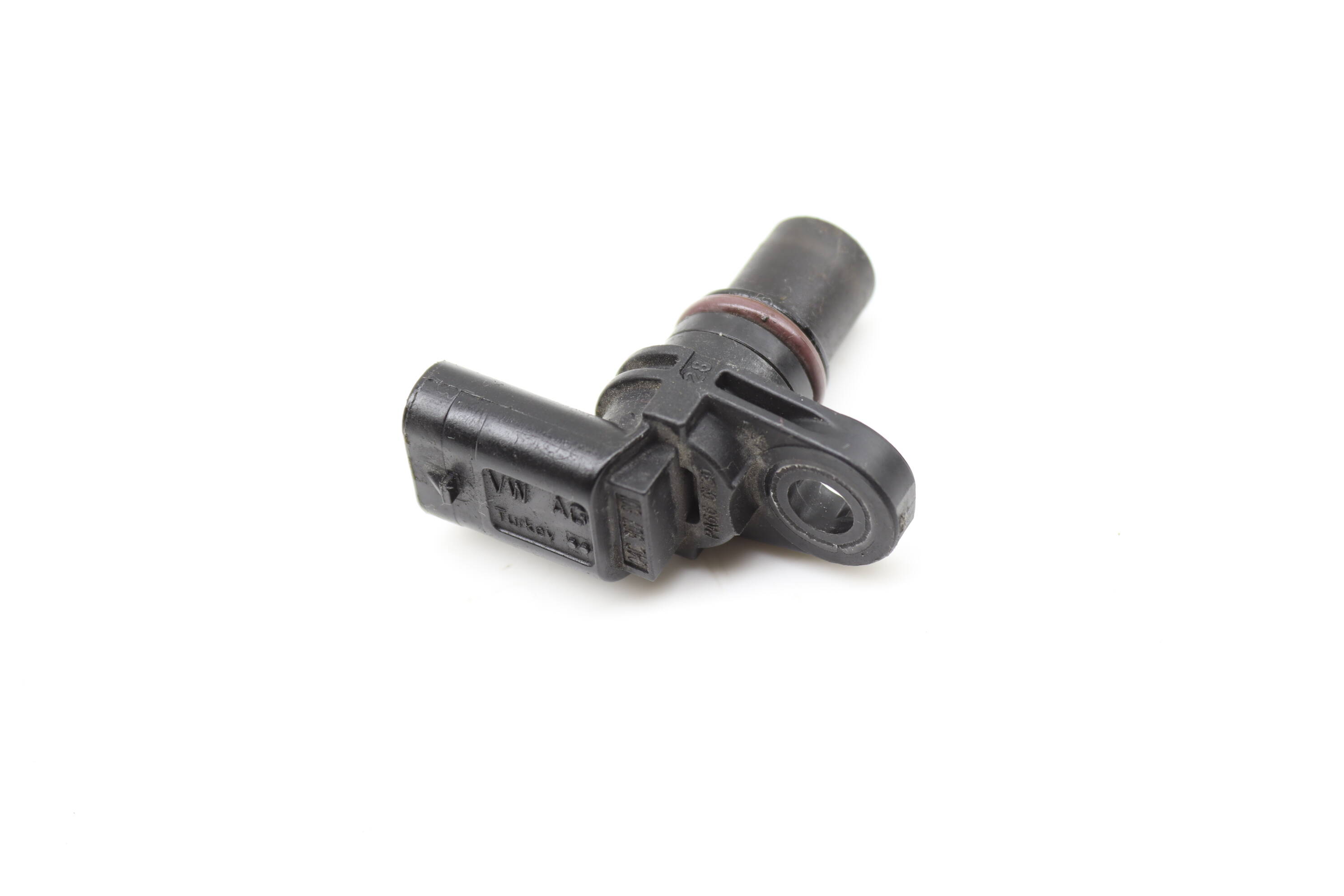 Cam / Camshaft Position Sensor 04C907601