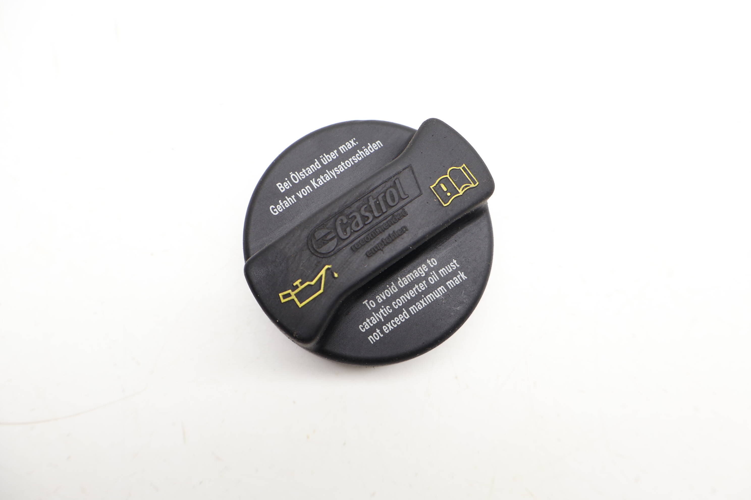 Engine Oil Cap / Cover 06B103485D