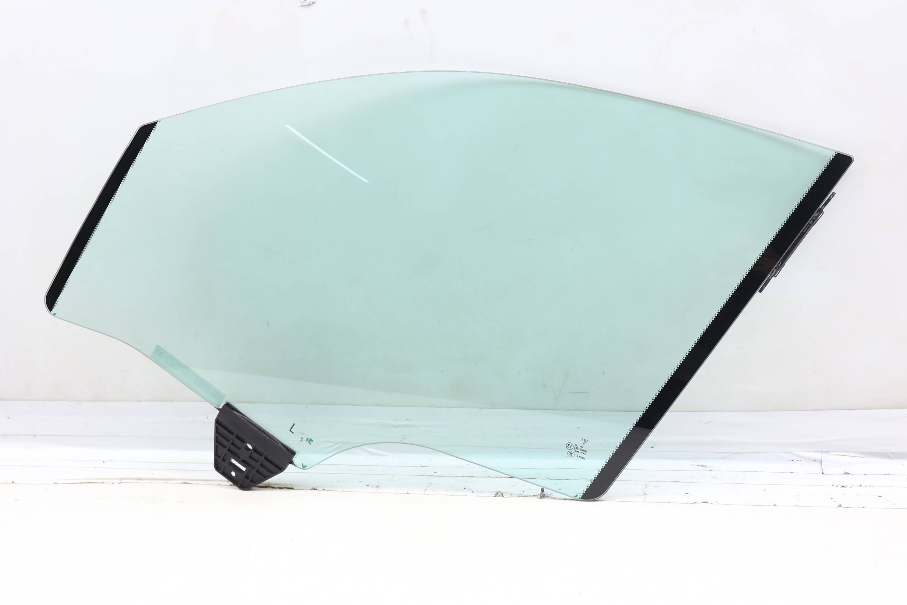 Door Window Glass 97054251103