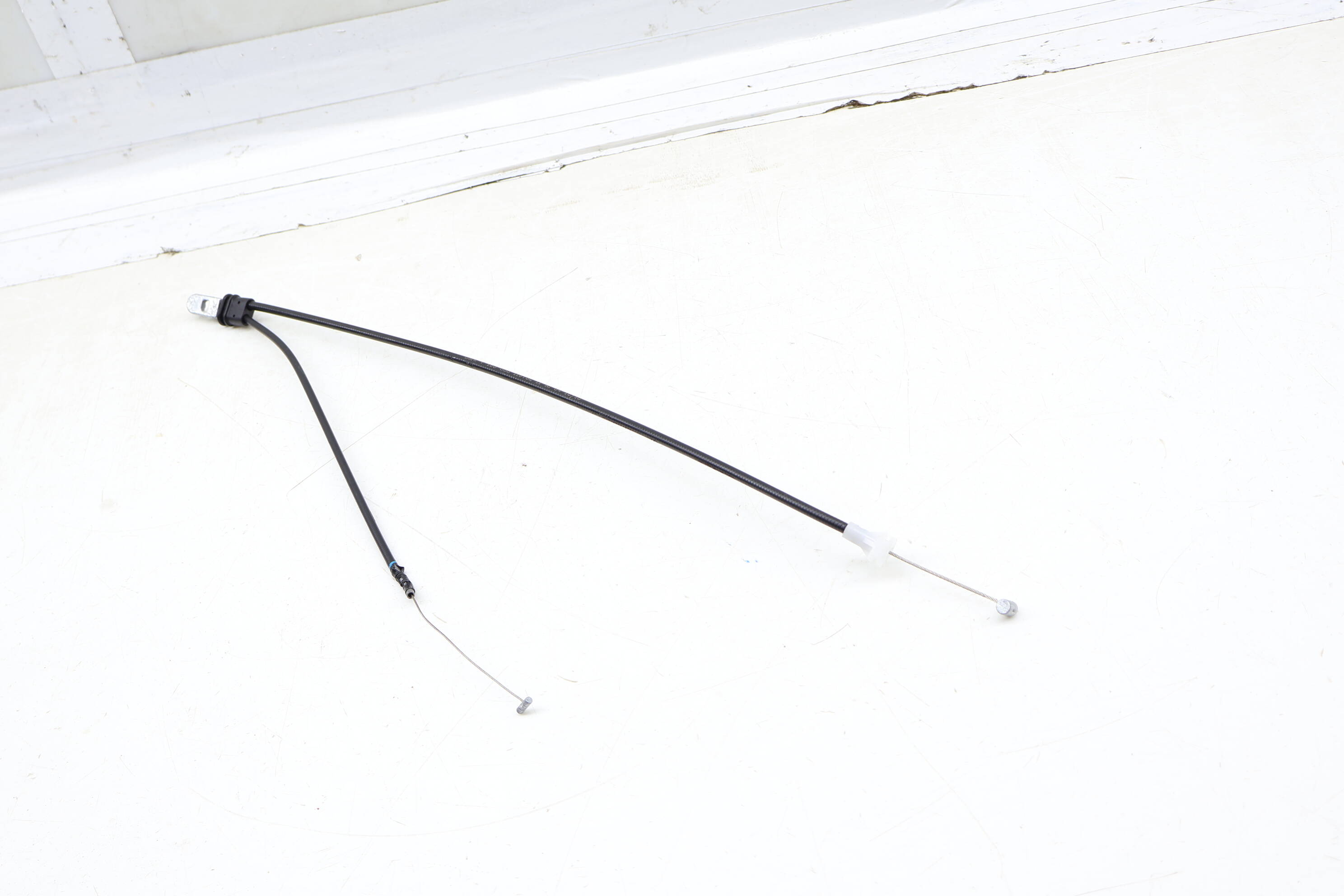 Trunk Emergency Unlocking Cable 51247198888