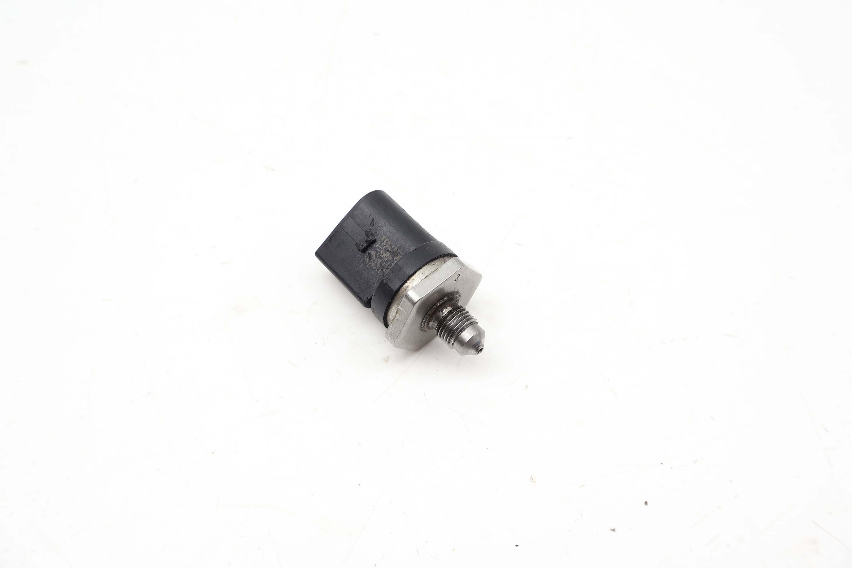 High Pressure Fuel Sensor 06D906051C