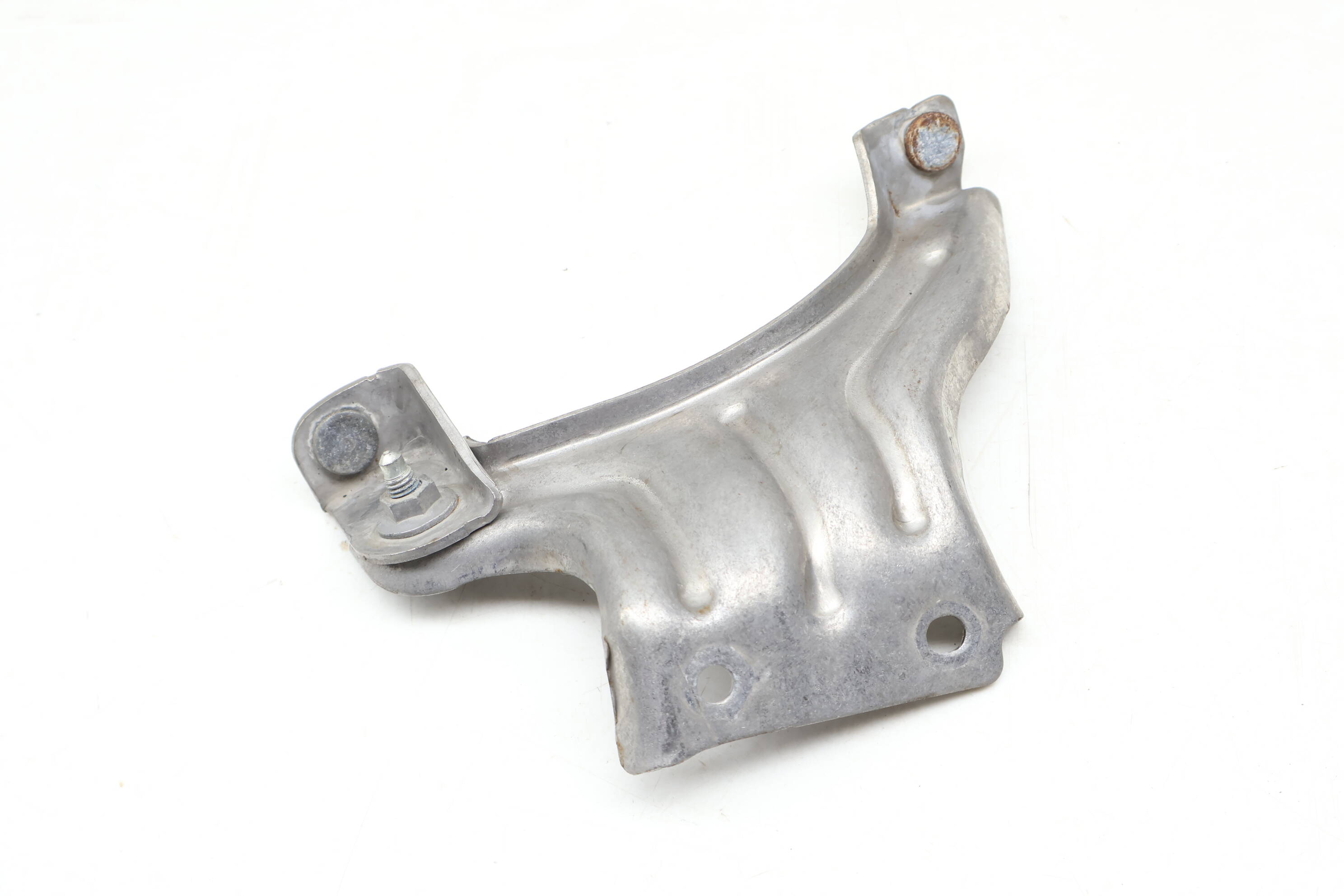 Exhaust Pipe Mount Bracket 5Q0253461BM