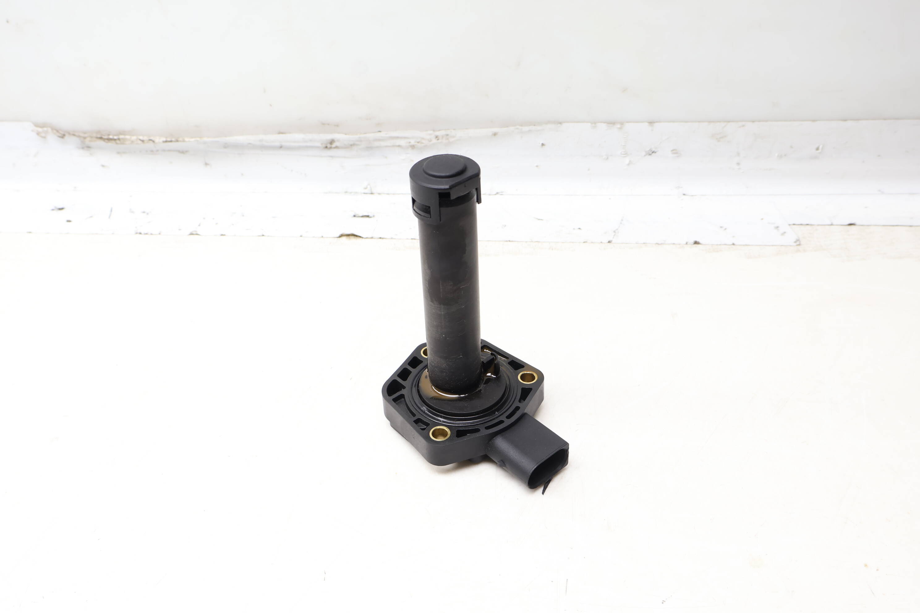 Engine Oil Level Sensor 12617607910