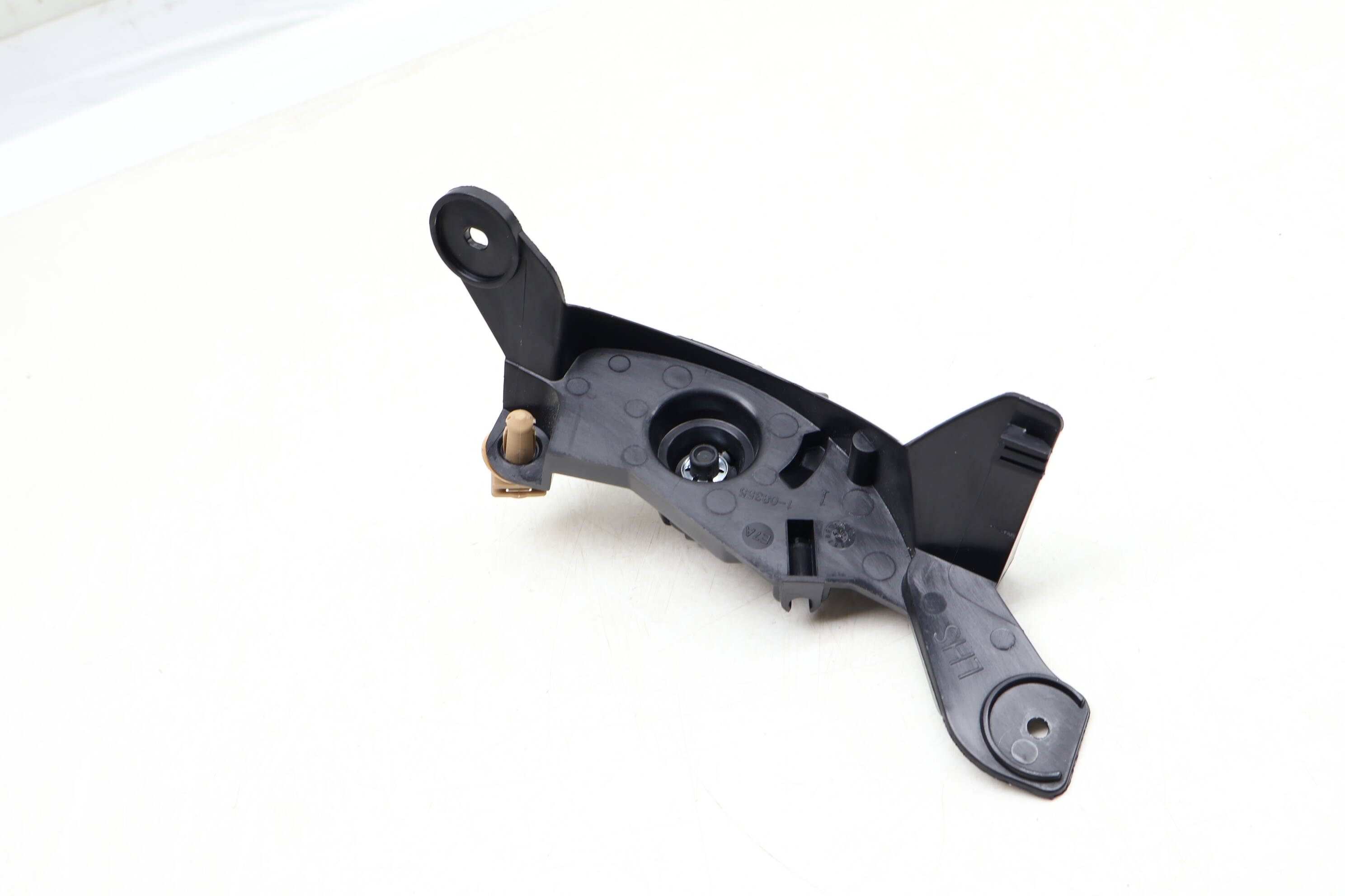 Hood Release Lever / Handle Bracket 51437284598