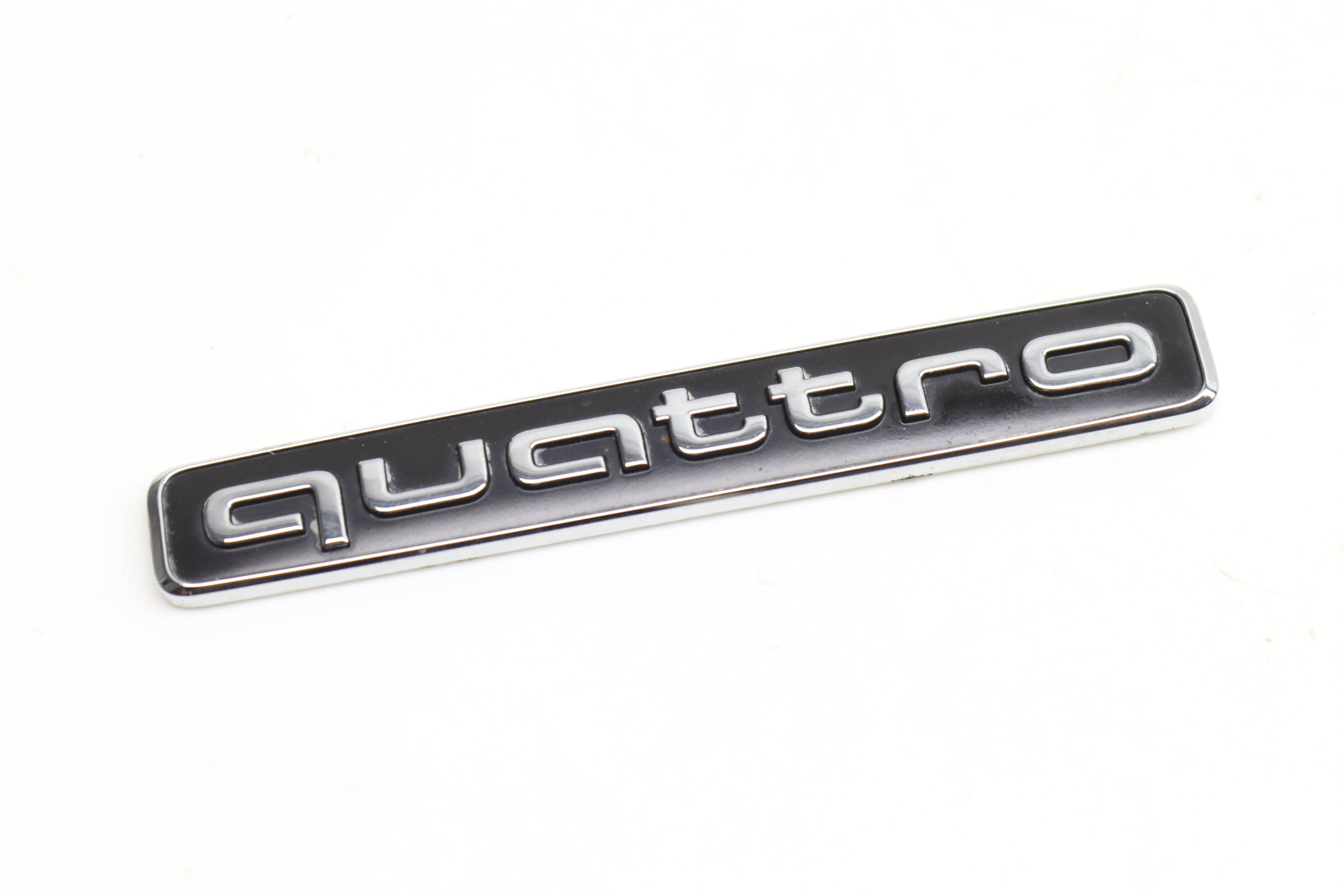 Trunk Emblem / Badge (Quattro) 4G8853737