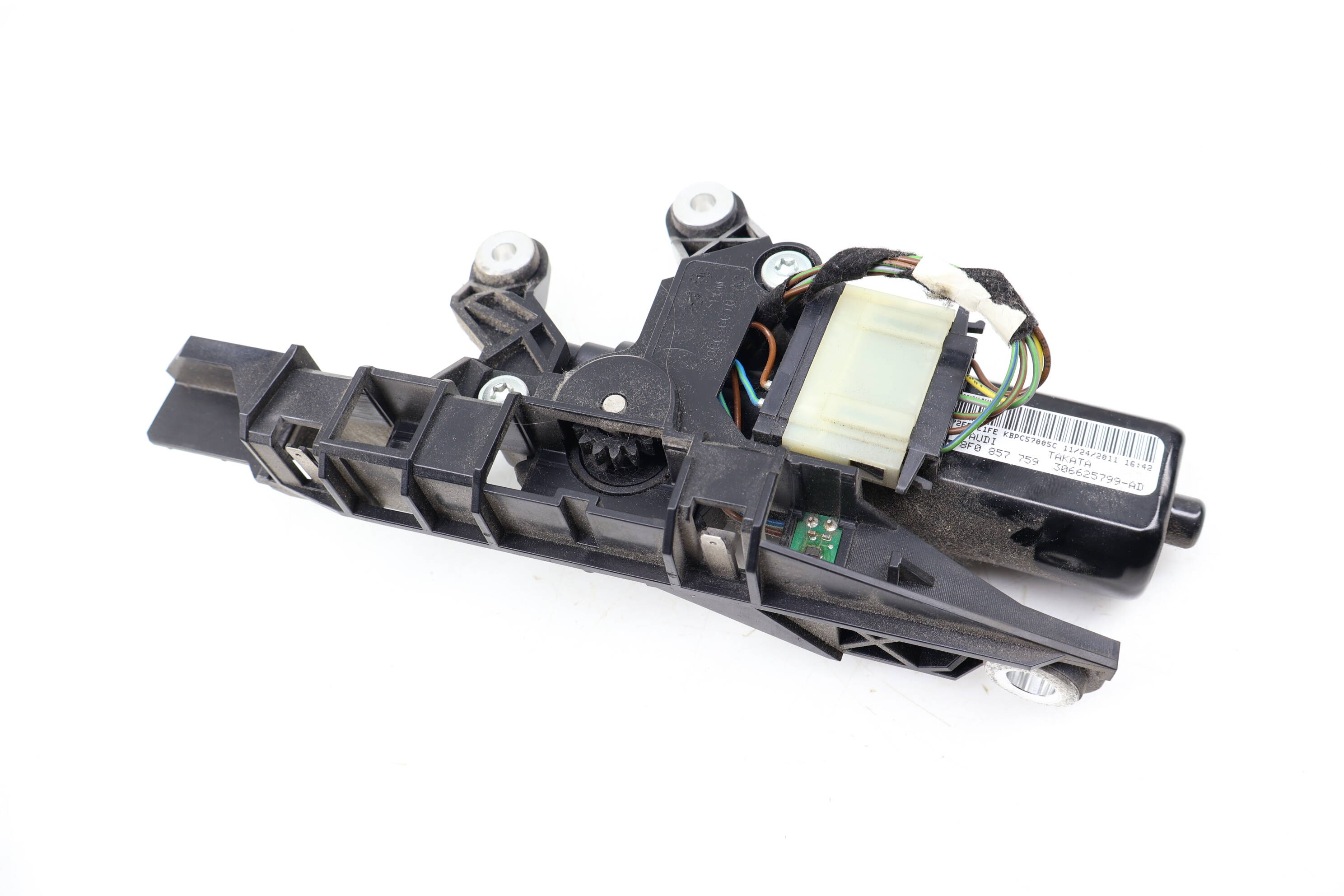 Electric Seat Belt Motor 8F0857759