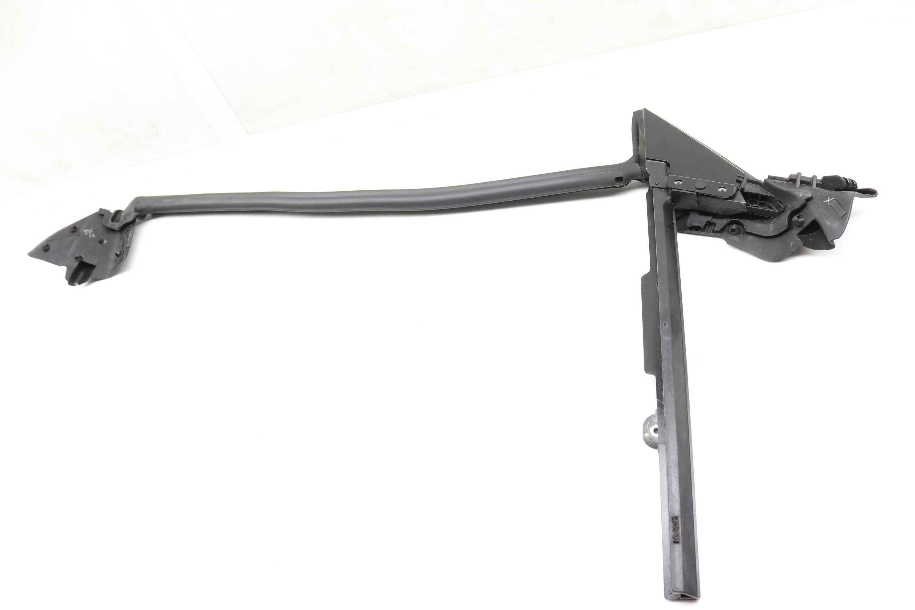 Door Glass Channel Seal 9J1837434