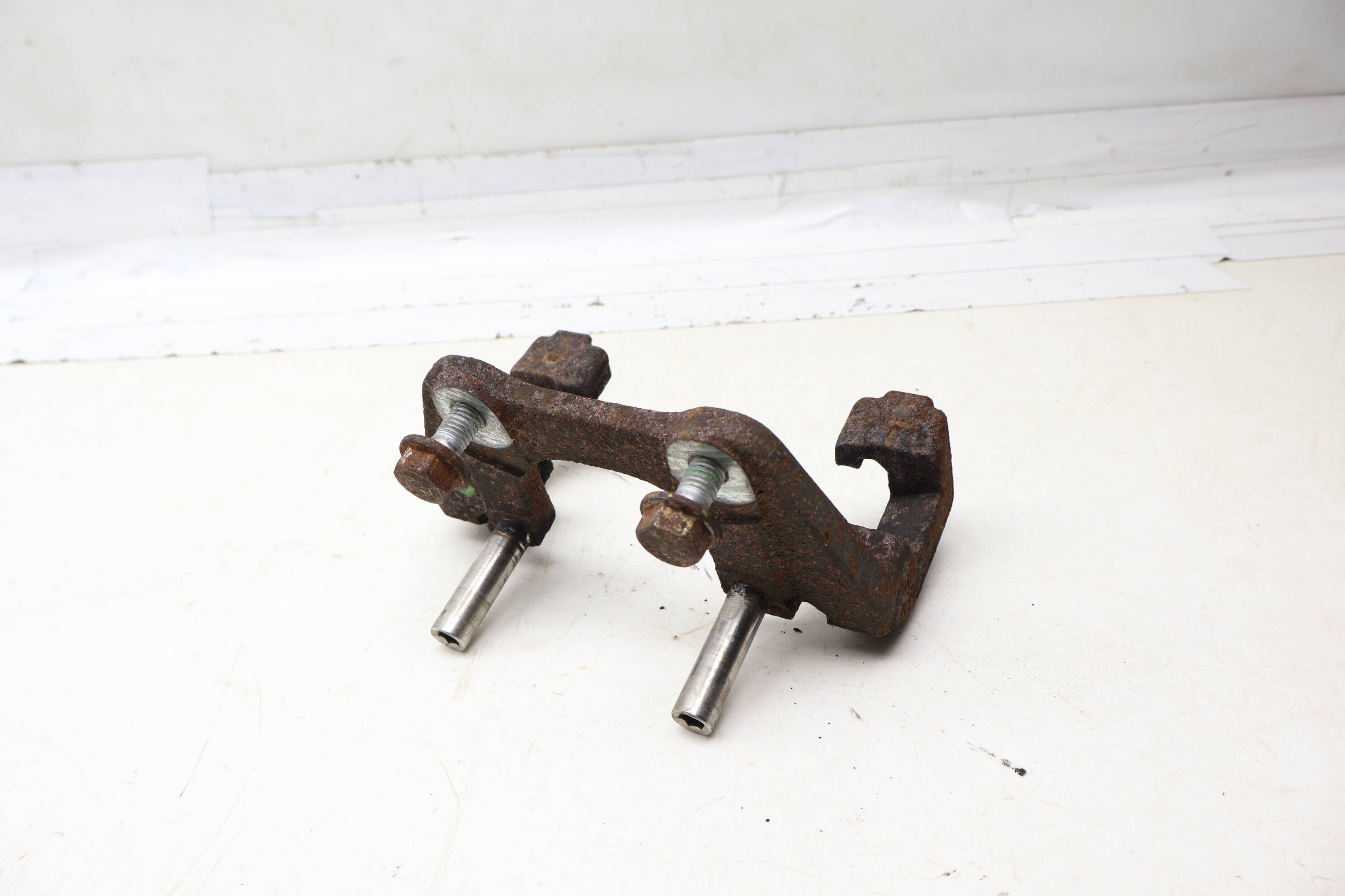 Brake Caliper Carrier / Bracket 34216765885