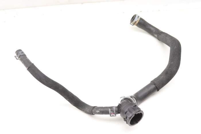 Coolant Hose / Line Set 5QN122157 main product photo
