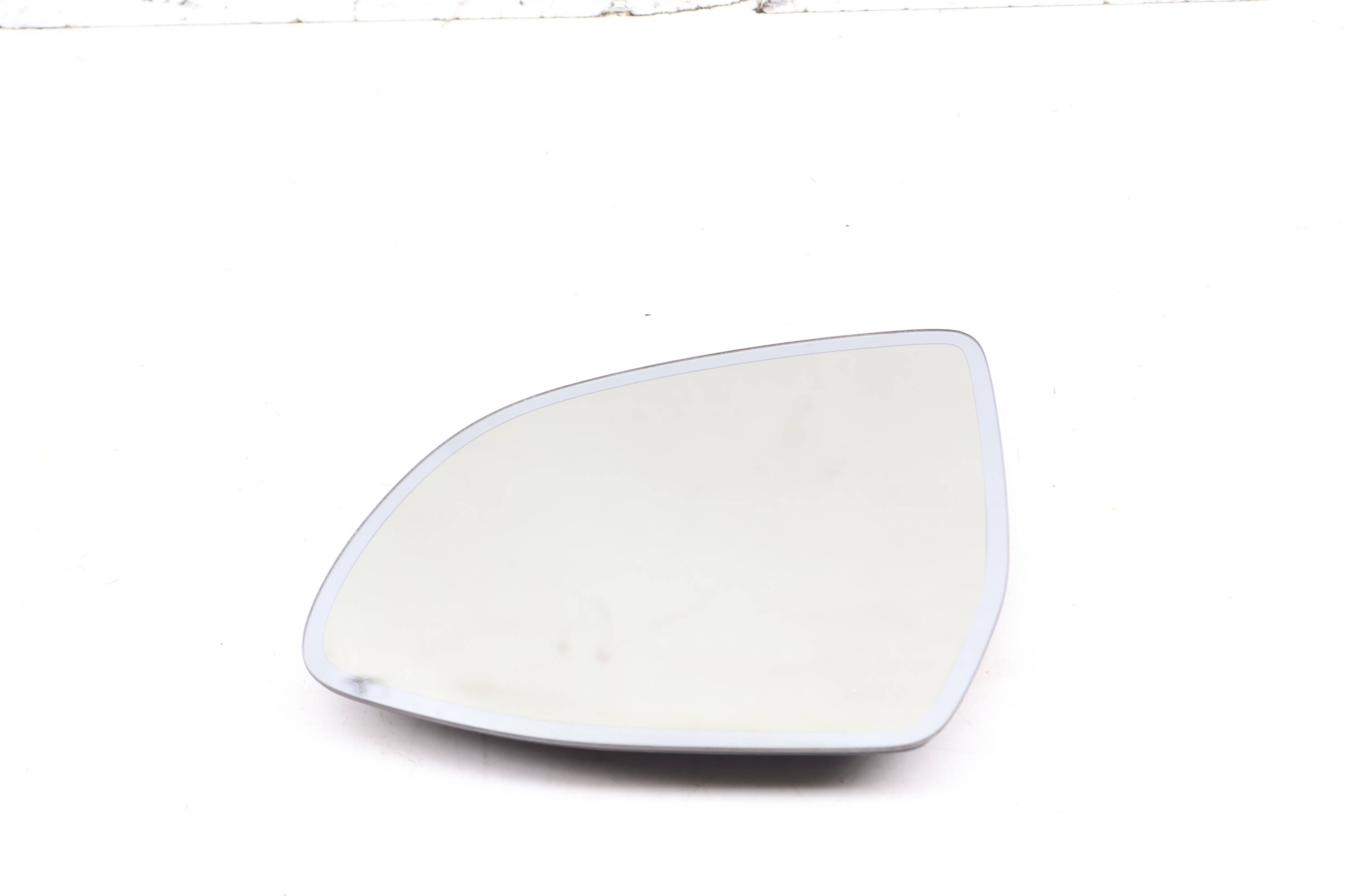 Side View Mirror Glass (Auto Dim) 51167354631