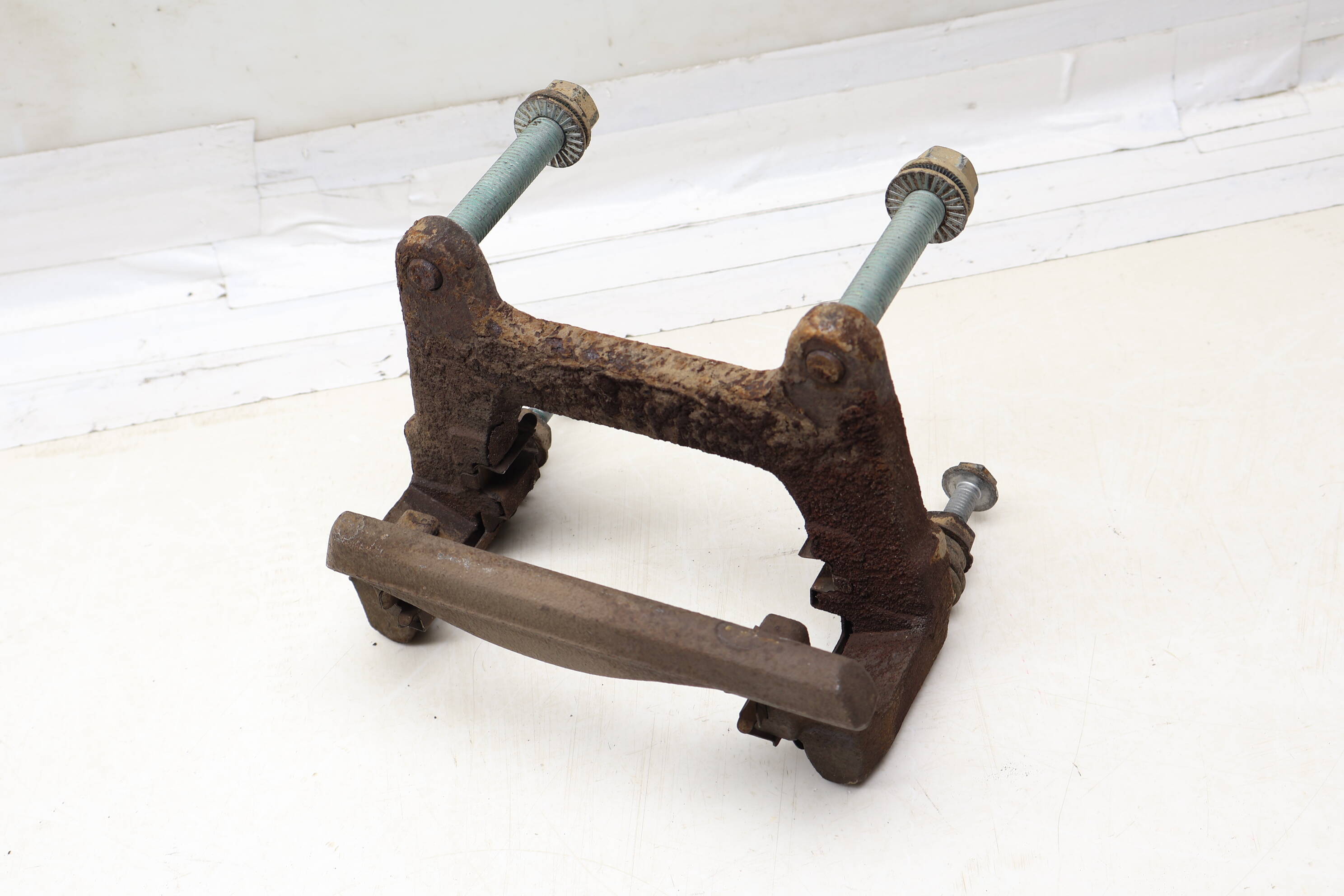 Brake Caliper Carrier Bracket 3D0615425D