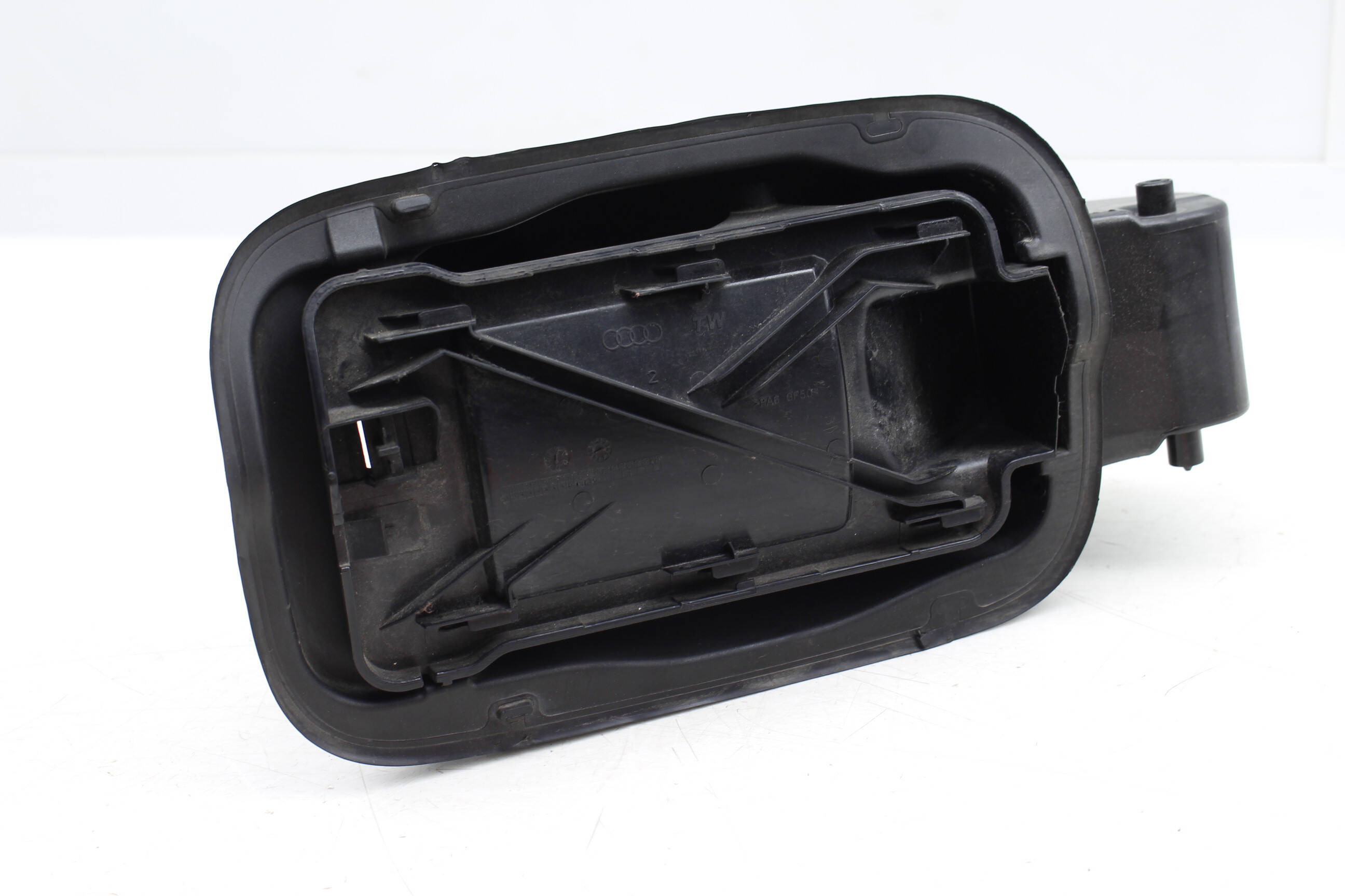 Gas / Fuel Filler Door Bracket 4G0809906C