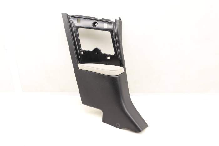 Lateral / Side Trim Panel 51477362577 main product photo