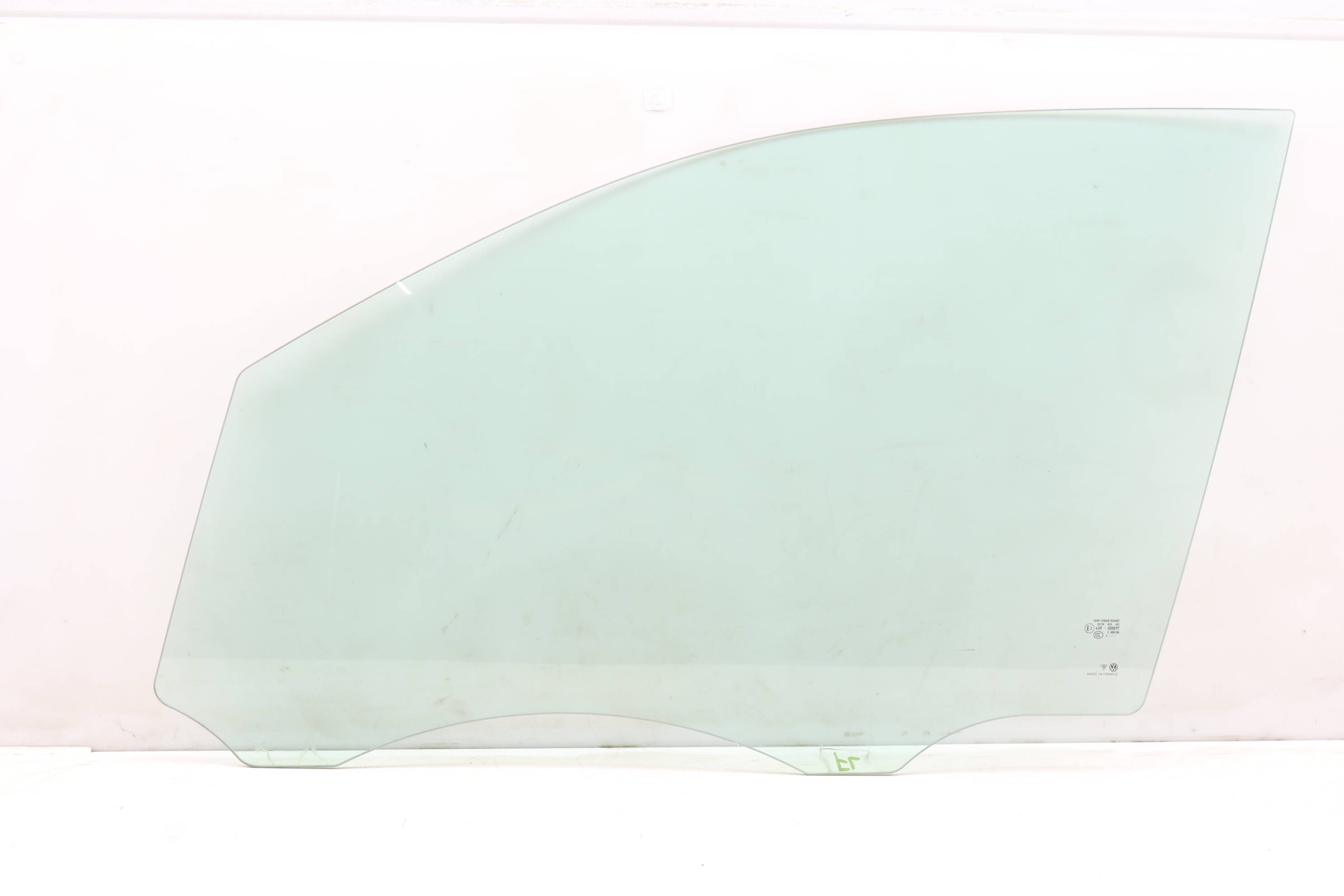 Door Window Glass 7P6845021B