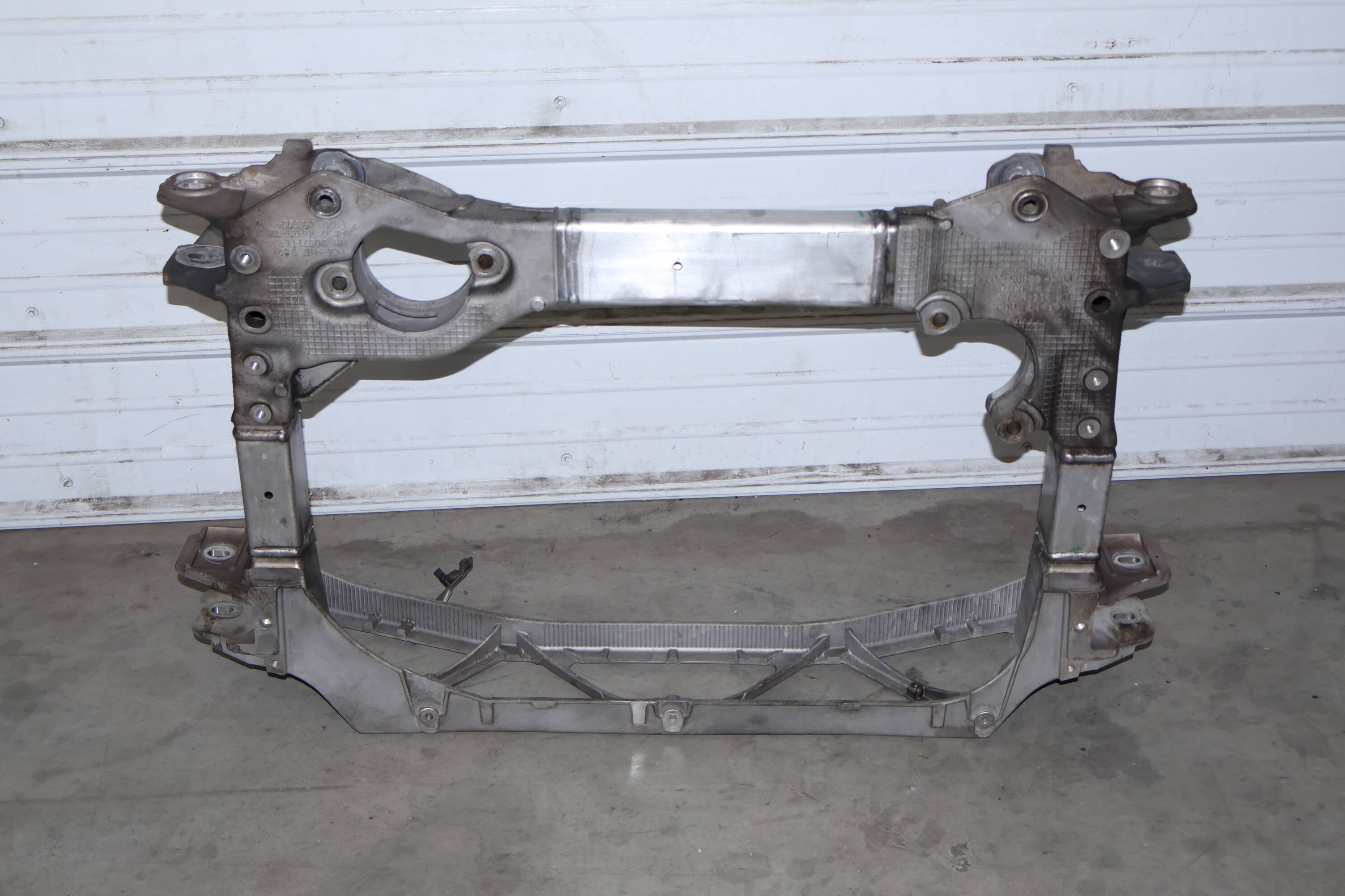 Subframe / Sub Frame 97034110110