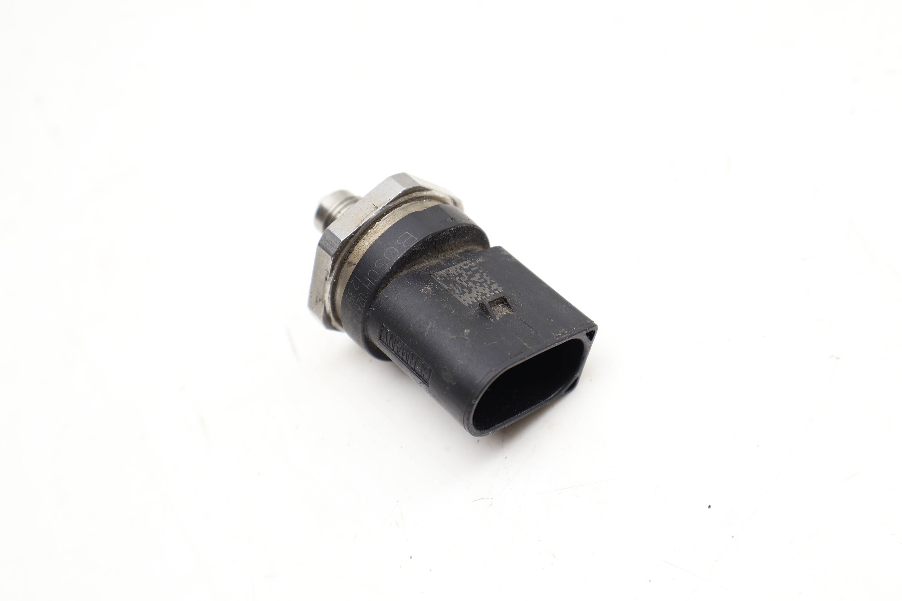 High Pressure Fuel Sensor 06J906051C 95860623020