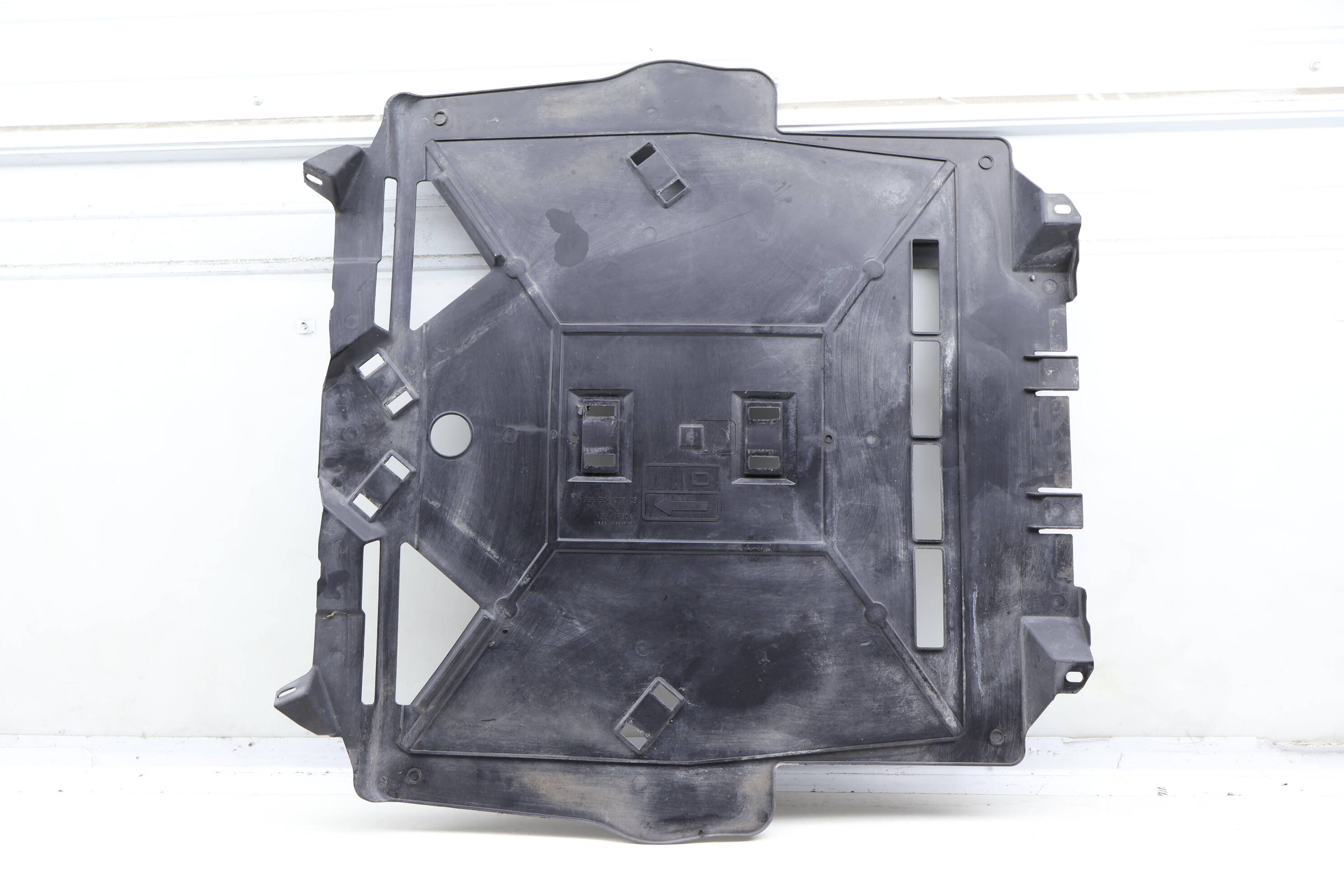 Center Underbody Shield Panel / Liner 99650452702