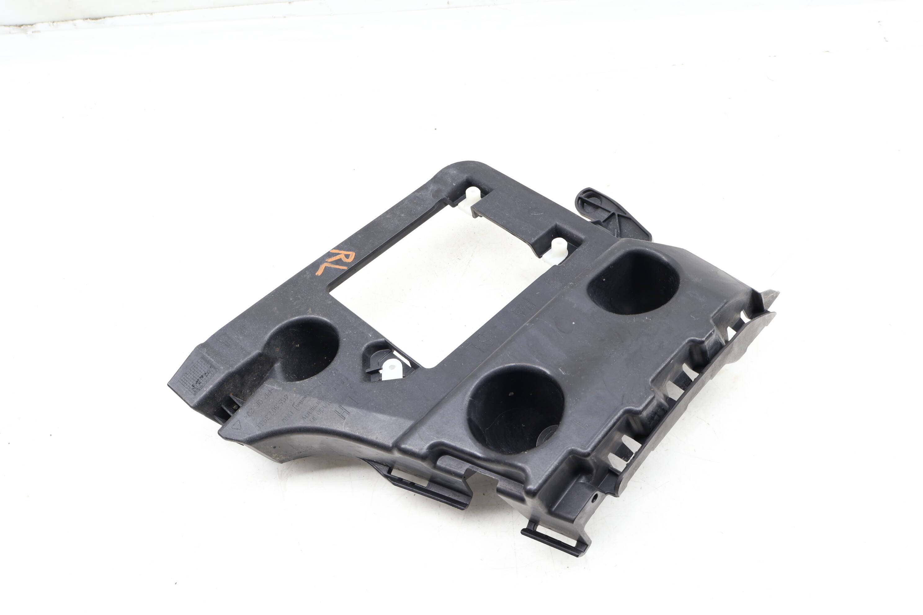 Bumper Mount / Guide Piece 4G5807393D