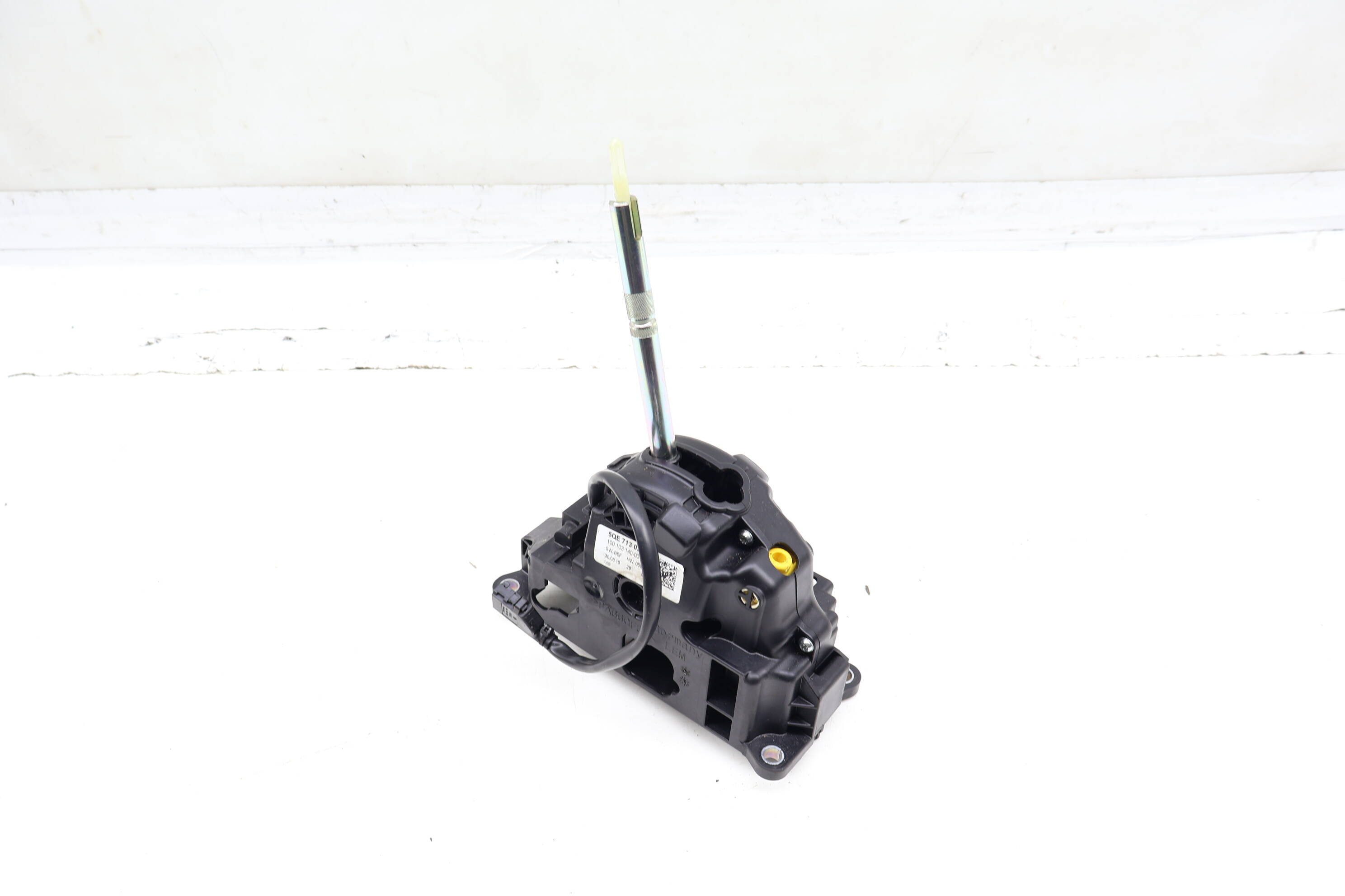 Automatic Shift / Shifter Assembly 5QE713025R