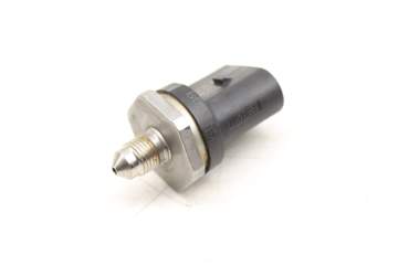 High Pressure Fuel Sensor 06J906051C 95860623020