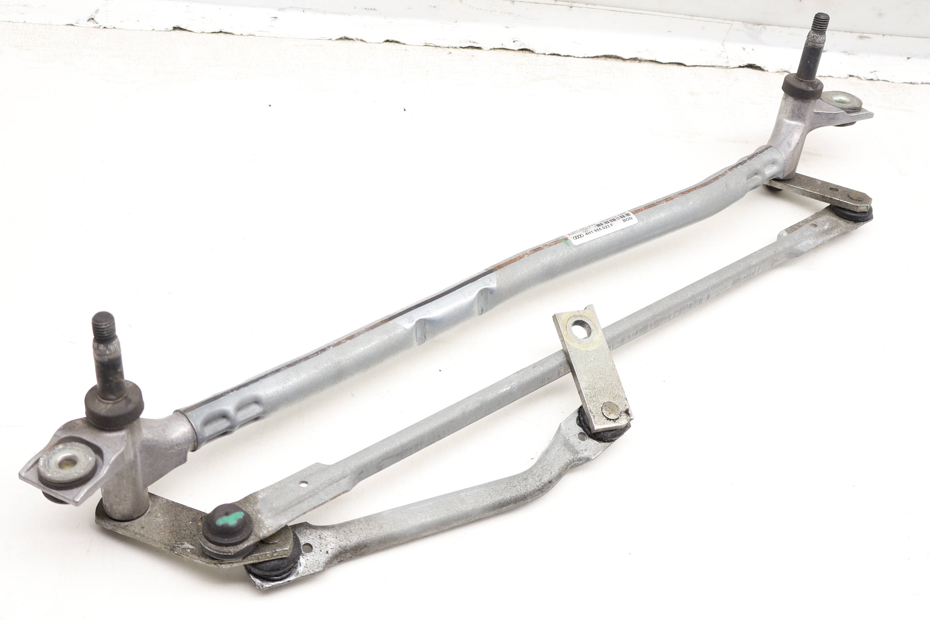 Windshield Wiper Transmission / Bracket 4H1955023F