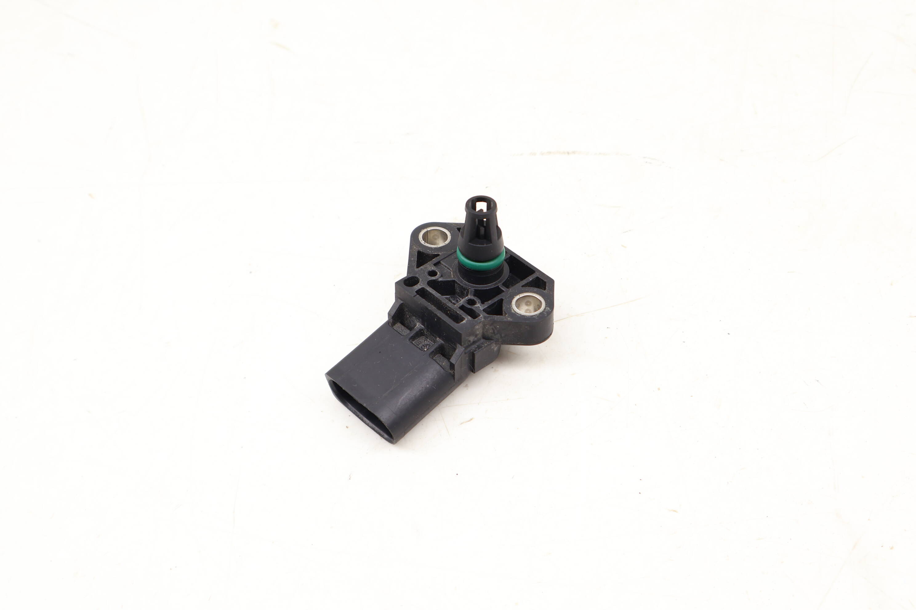 Map / Boost Pressure Sensor 038906051K